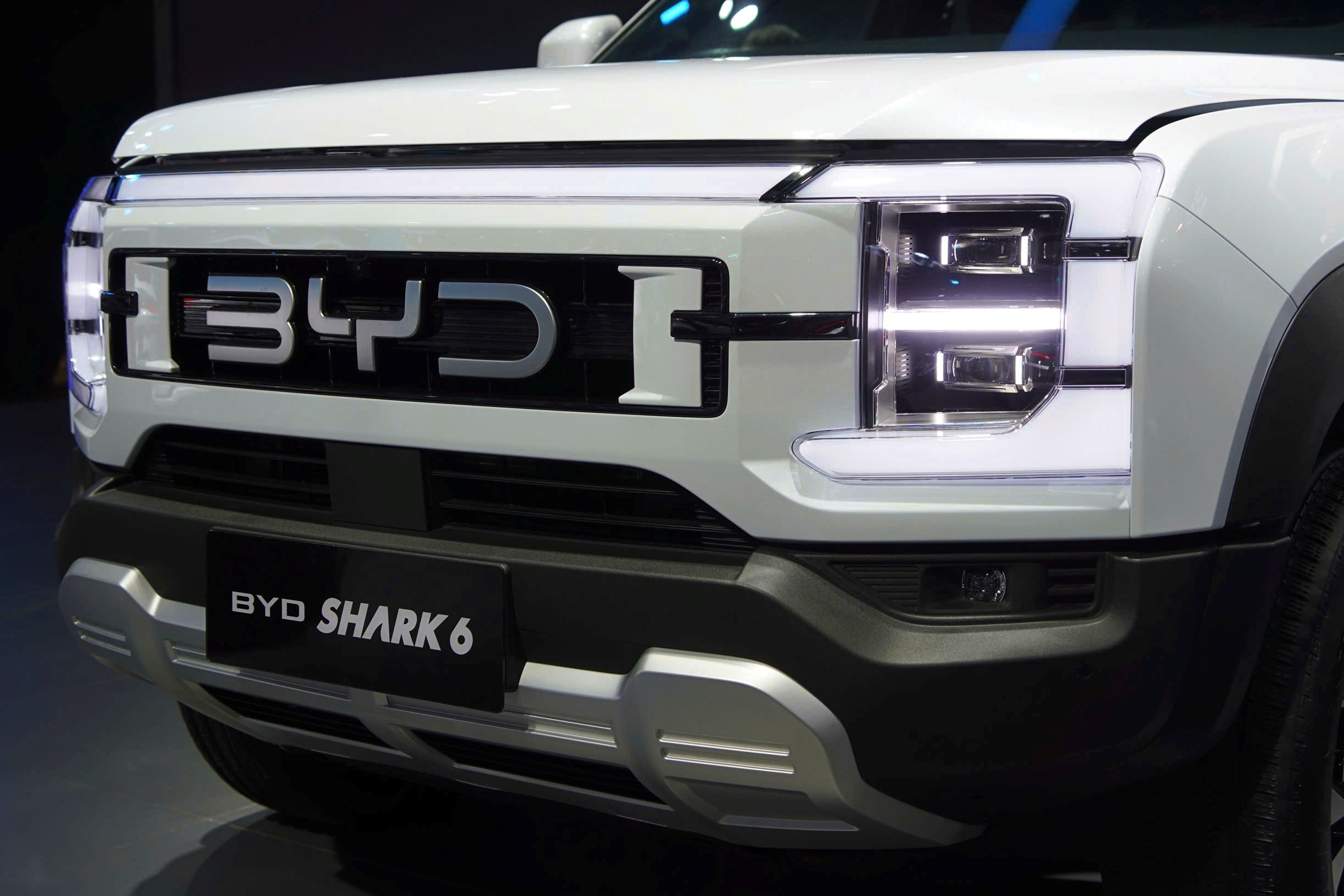 BYD Shark 6 anh 3