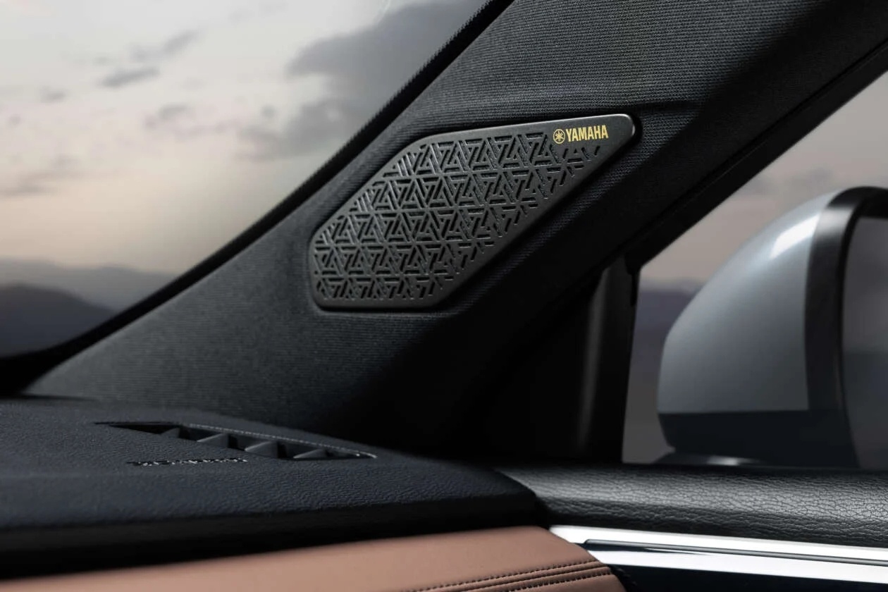 Mitsubishi Outlander PHEV anh 8