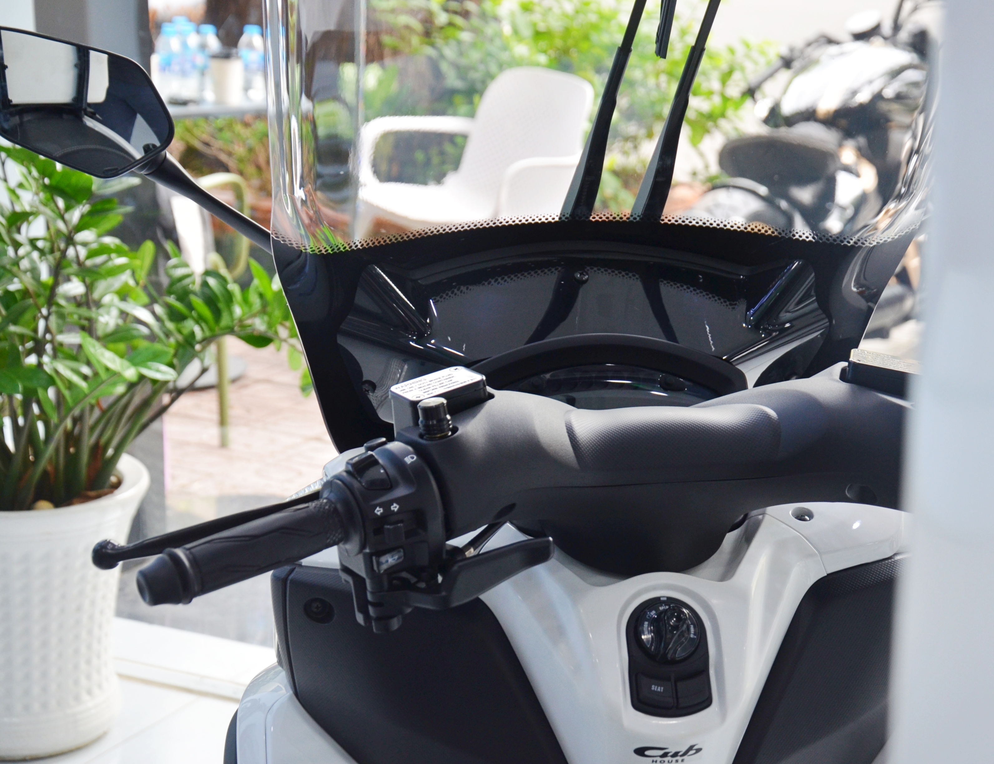 Yamaha Tricity 155 anh 32