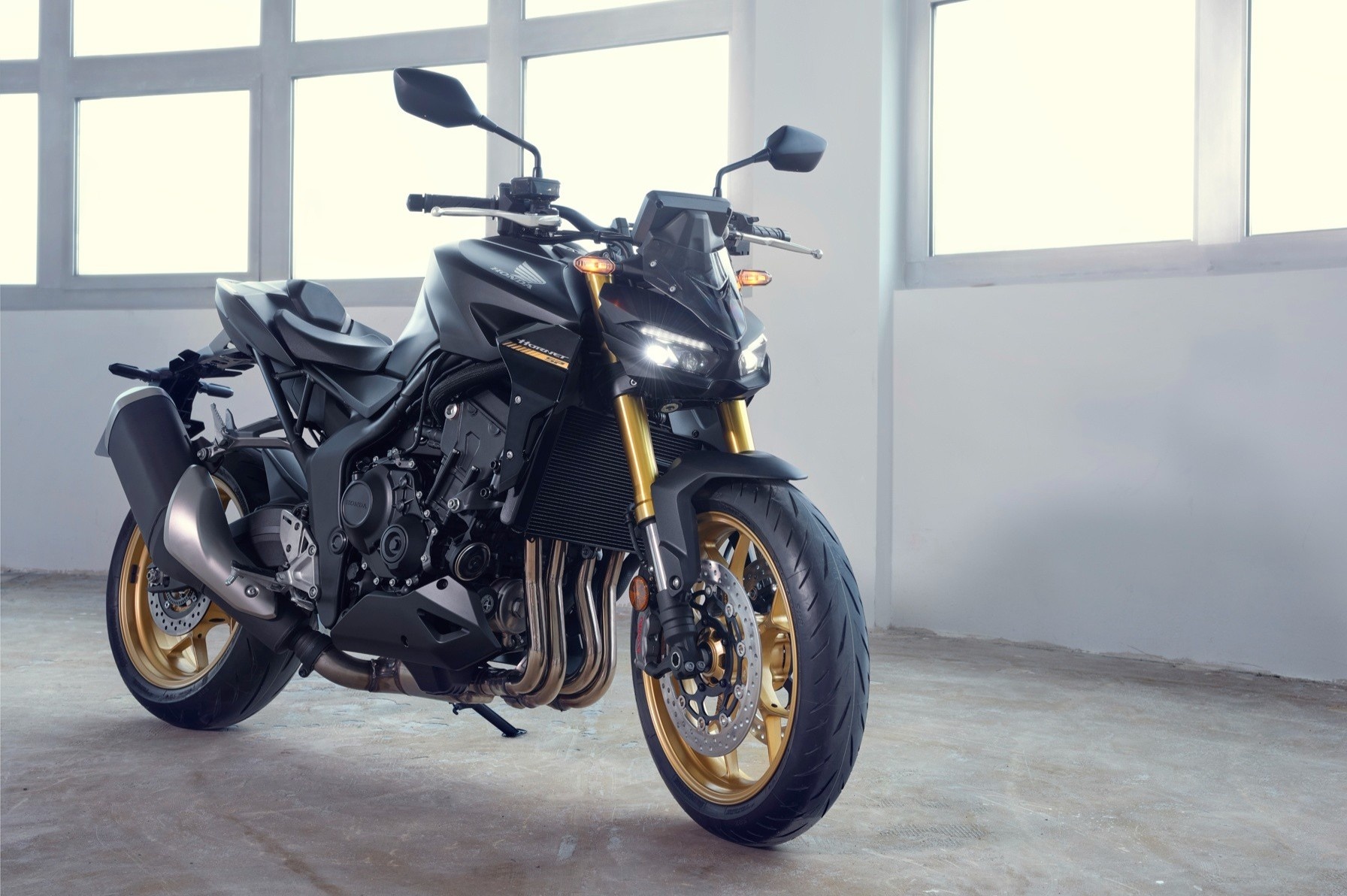 Moto phan khoi lon cua Honda co the bi long bu long can chuyen so hinh anh
