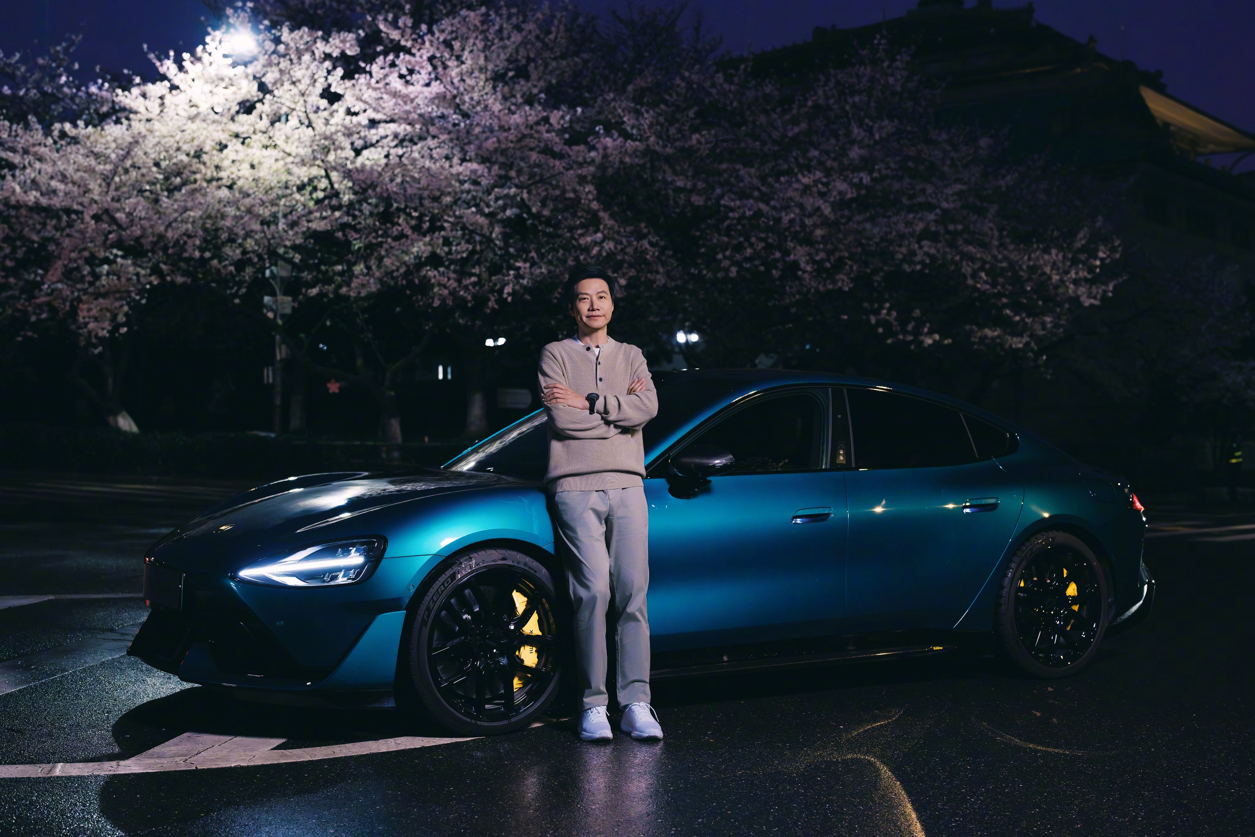 Ro thoi gian Xiaomi bat dau xuat khau oto dien hinh anh