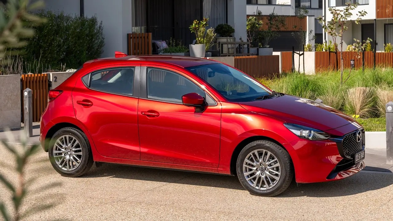 Mazda ngung san xuat 2 mau xe tai Nhat Ban hinh anh