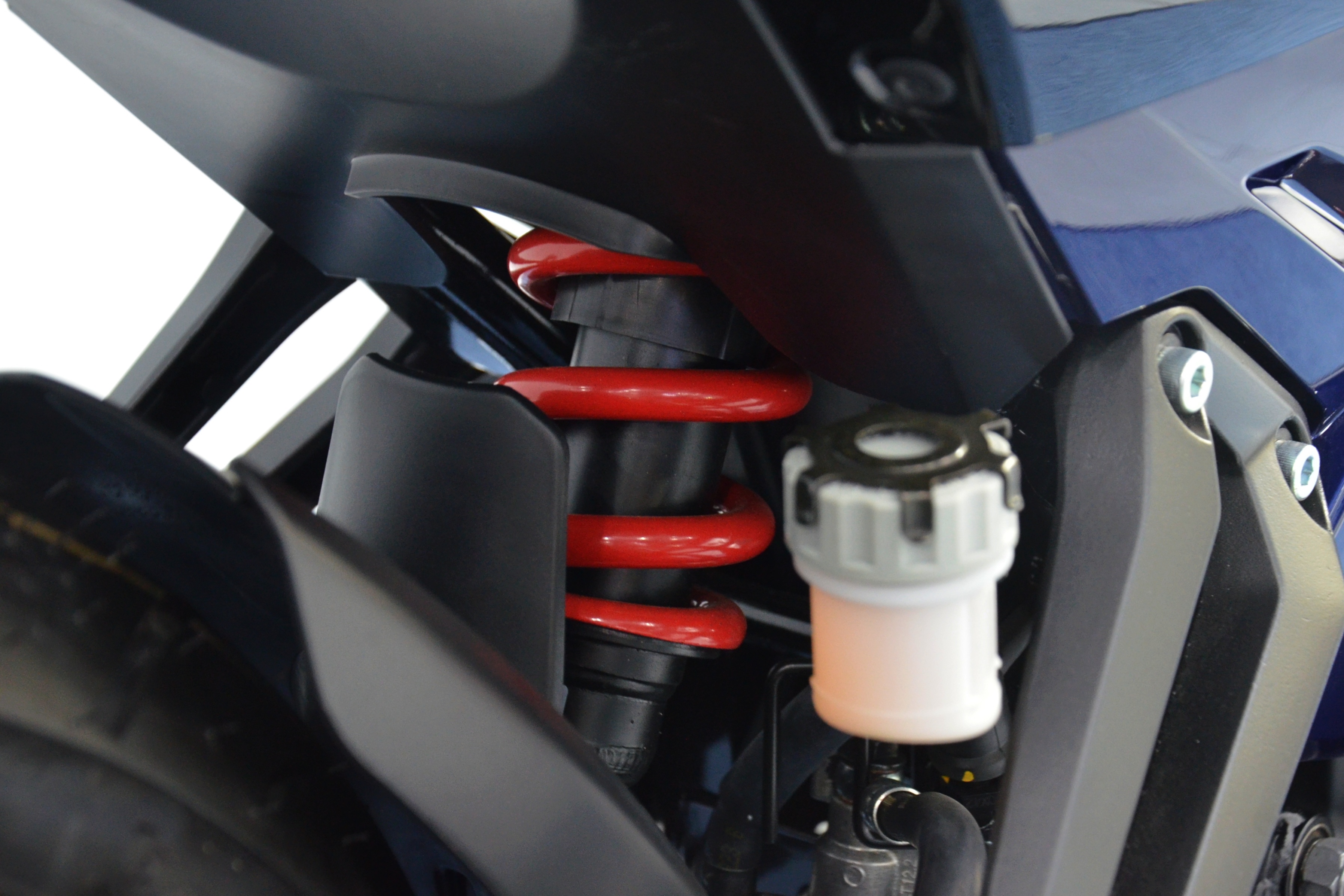 Yamaha Y15ZR SE anh 17