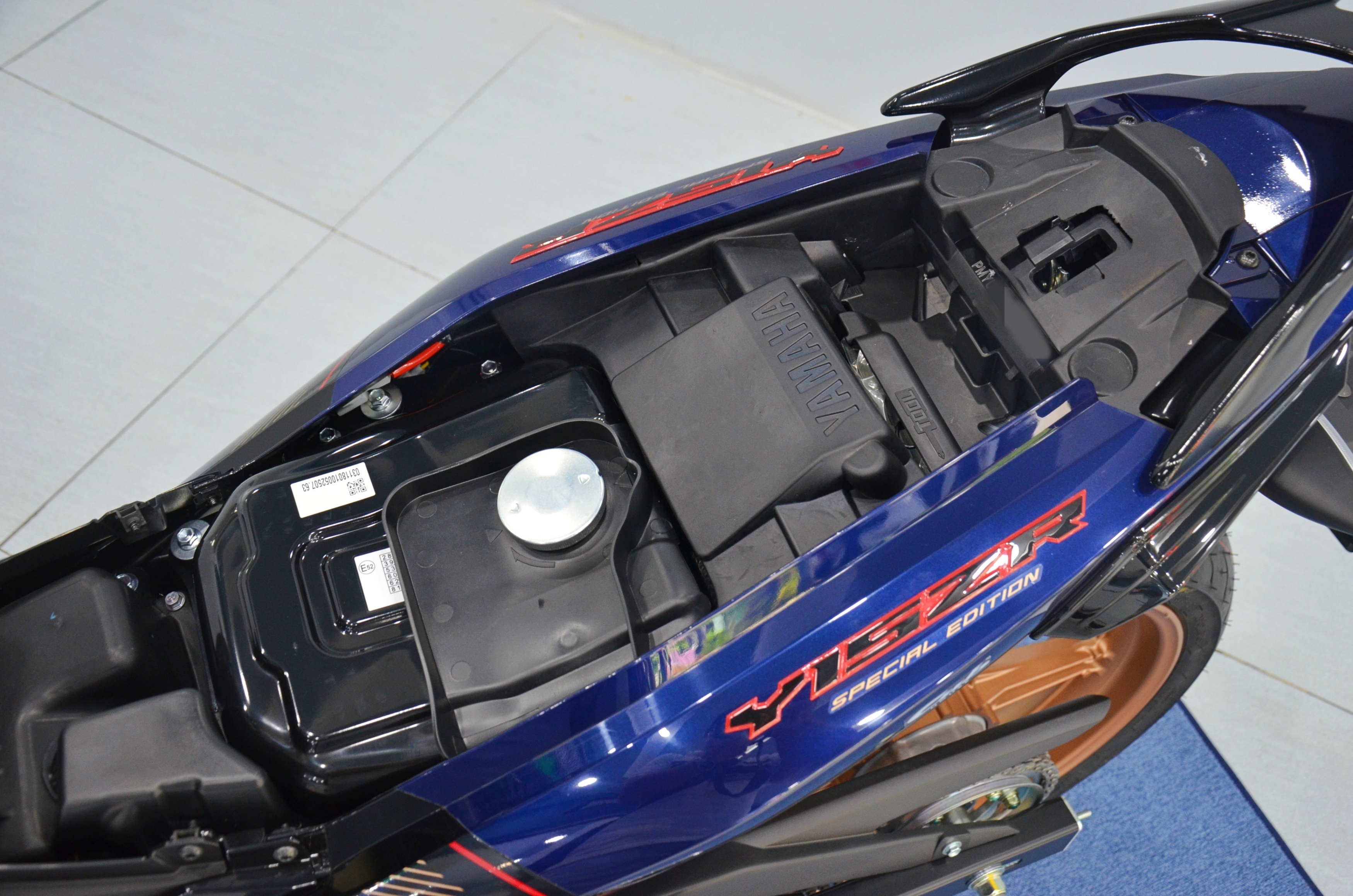 Yamaha Y15ZR SE anh 24