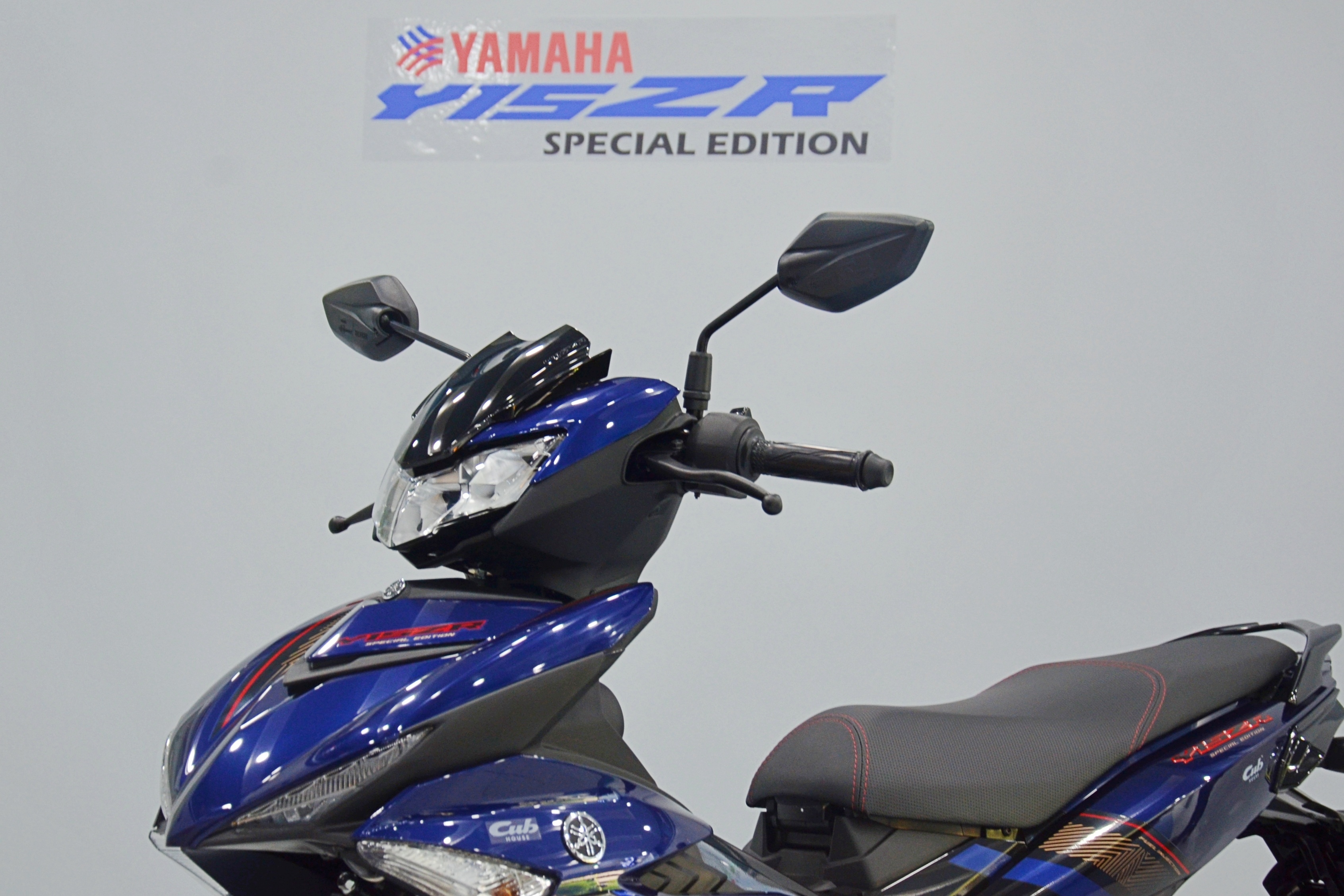 Yamaha Y15ZR SE anh 27