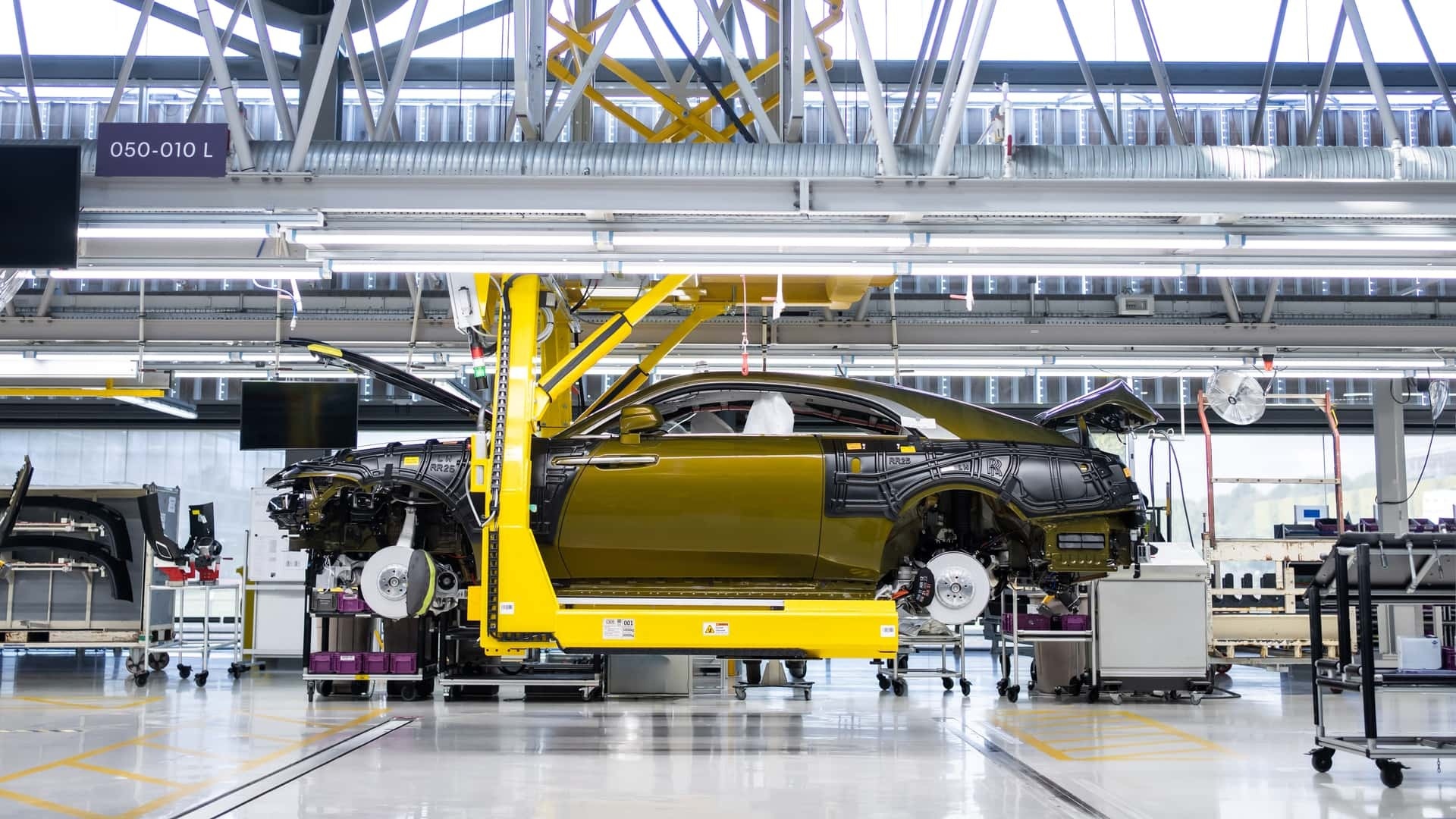 Nganh cong nghiep oto Anh cham day 70 nam hinh anh