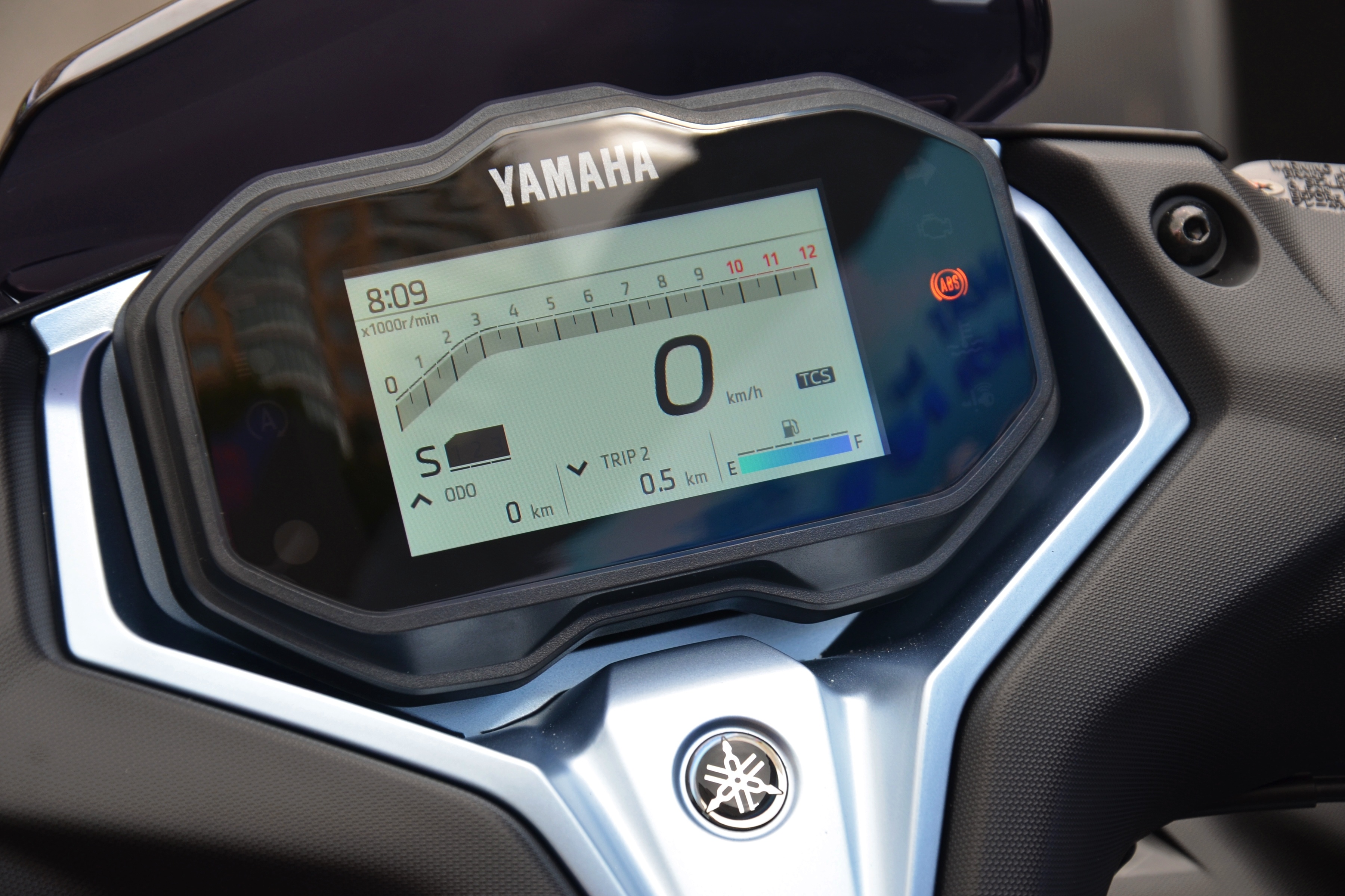Yamaha NVX 155 anh 6