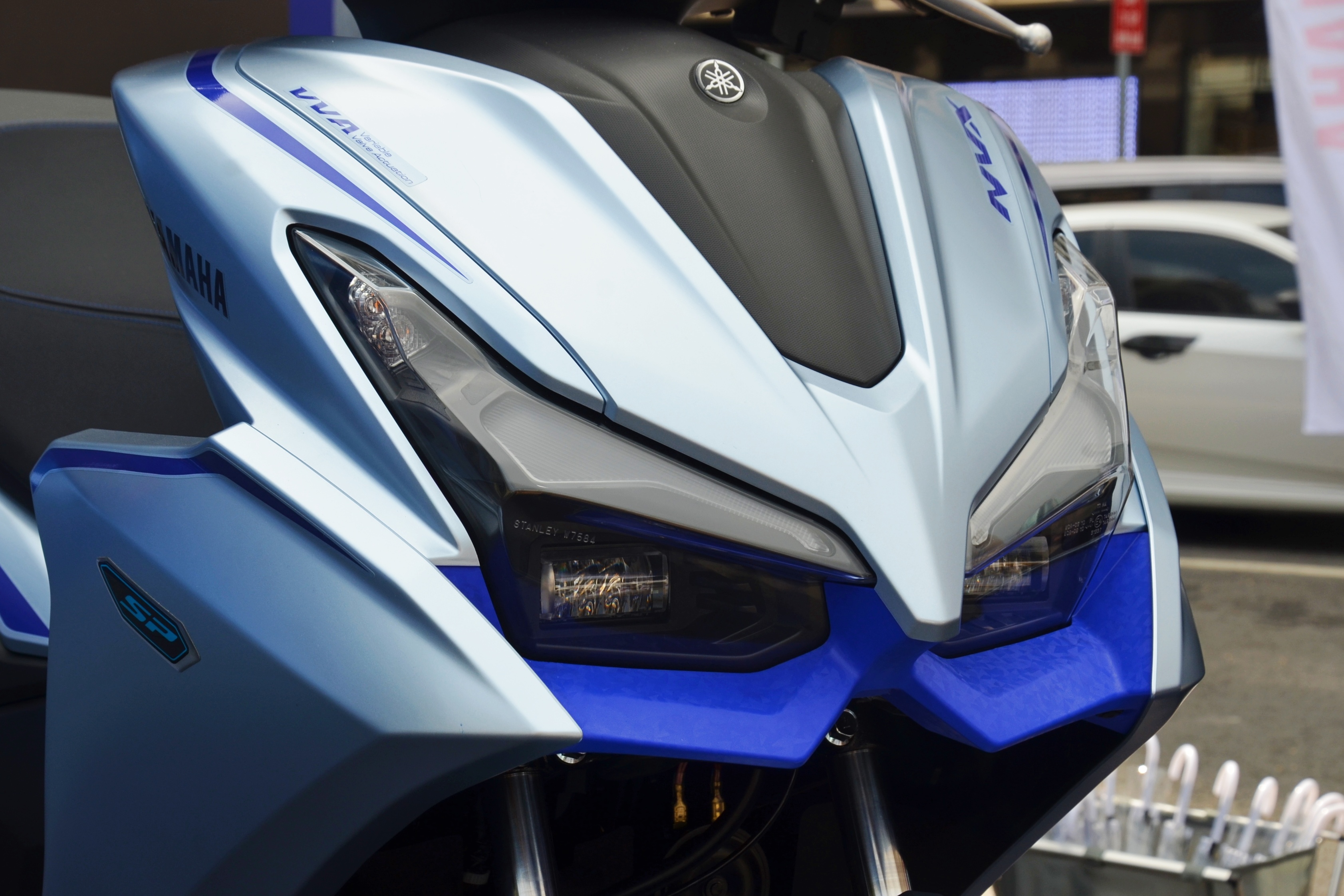 Yamaha NVX 155 anh 1