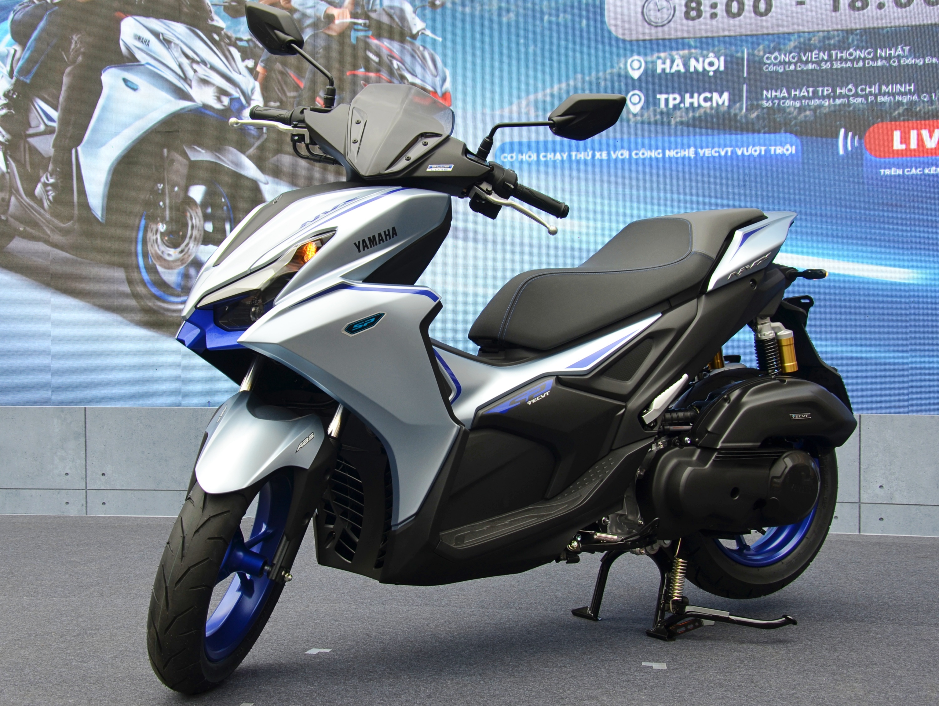 Yamaha NVX 155 anh 10