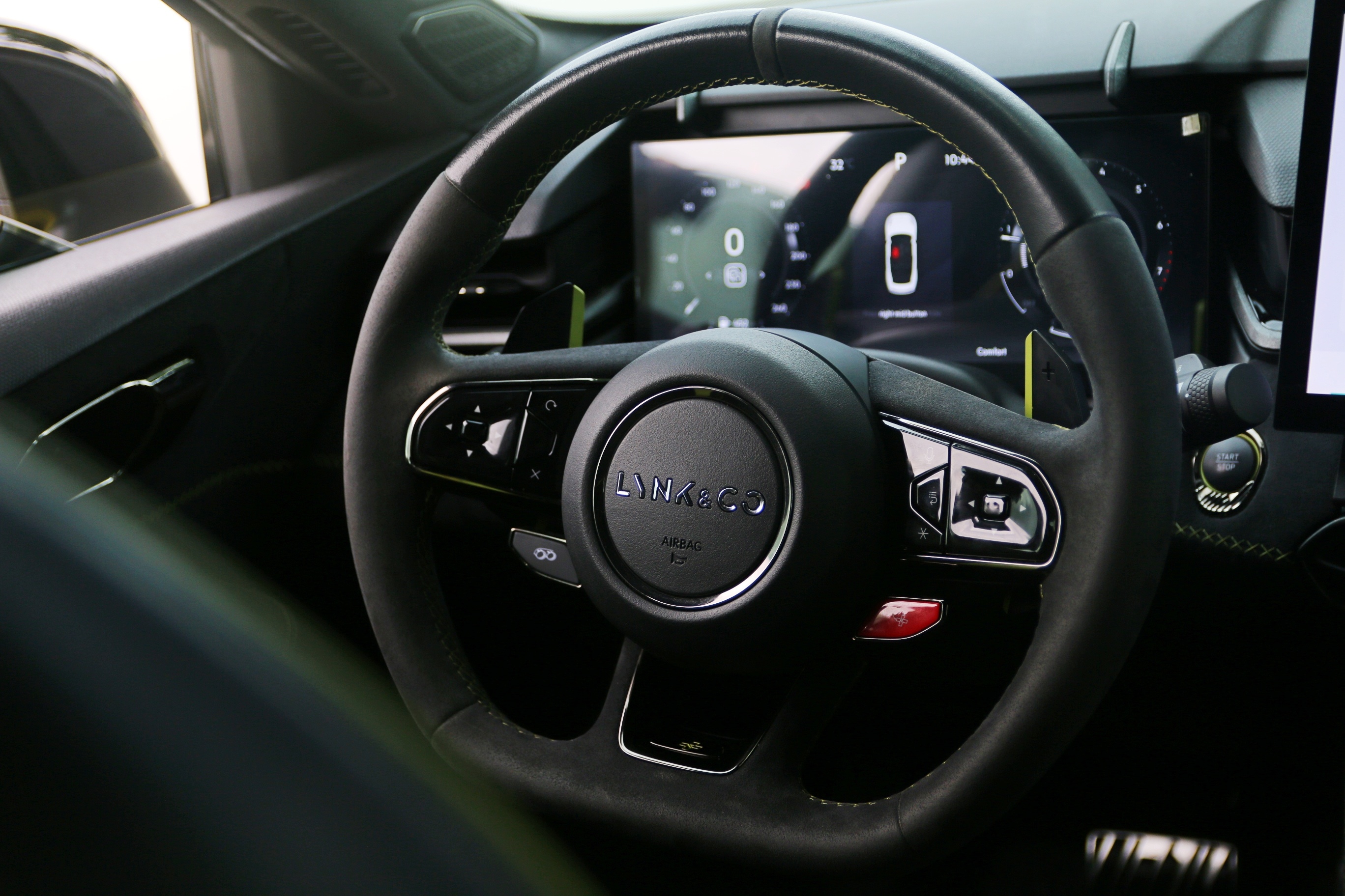 Lynk &amp; Co 03+ anh 6