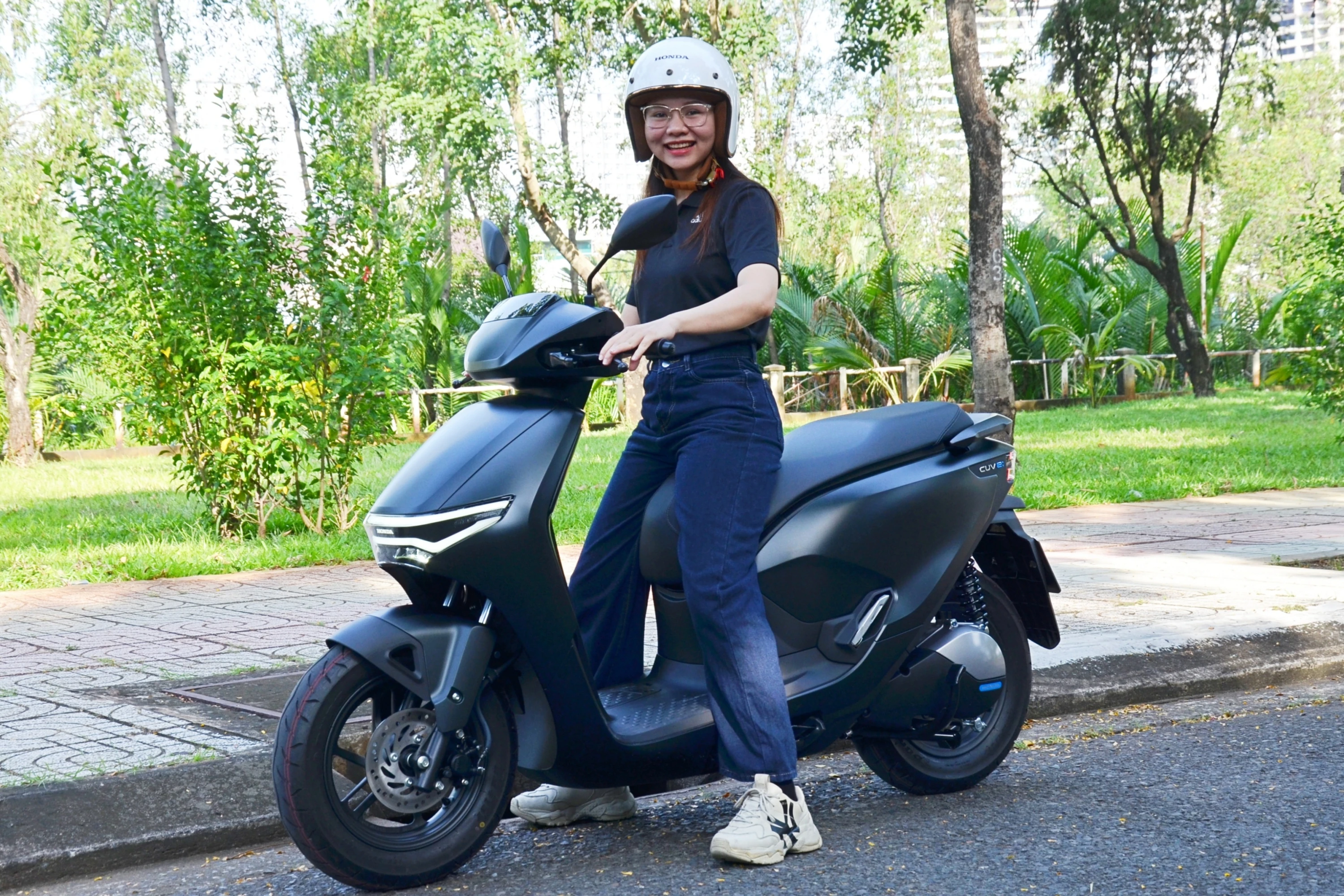 xe may dien Honda anh 6