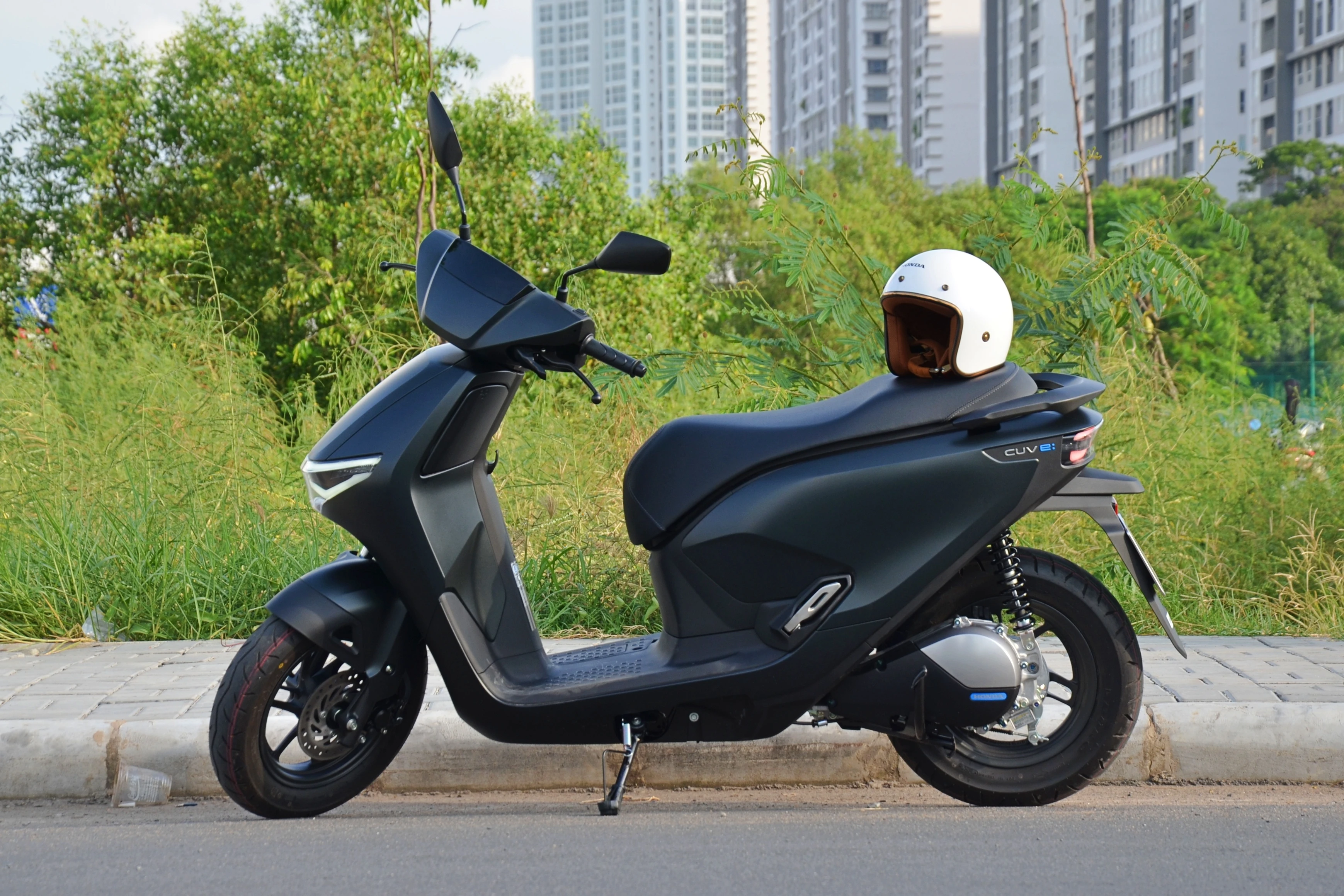 xe may dien Honda anh 2