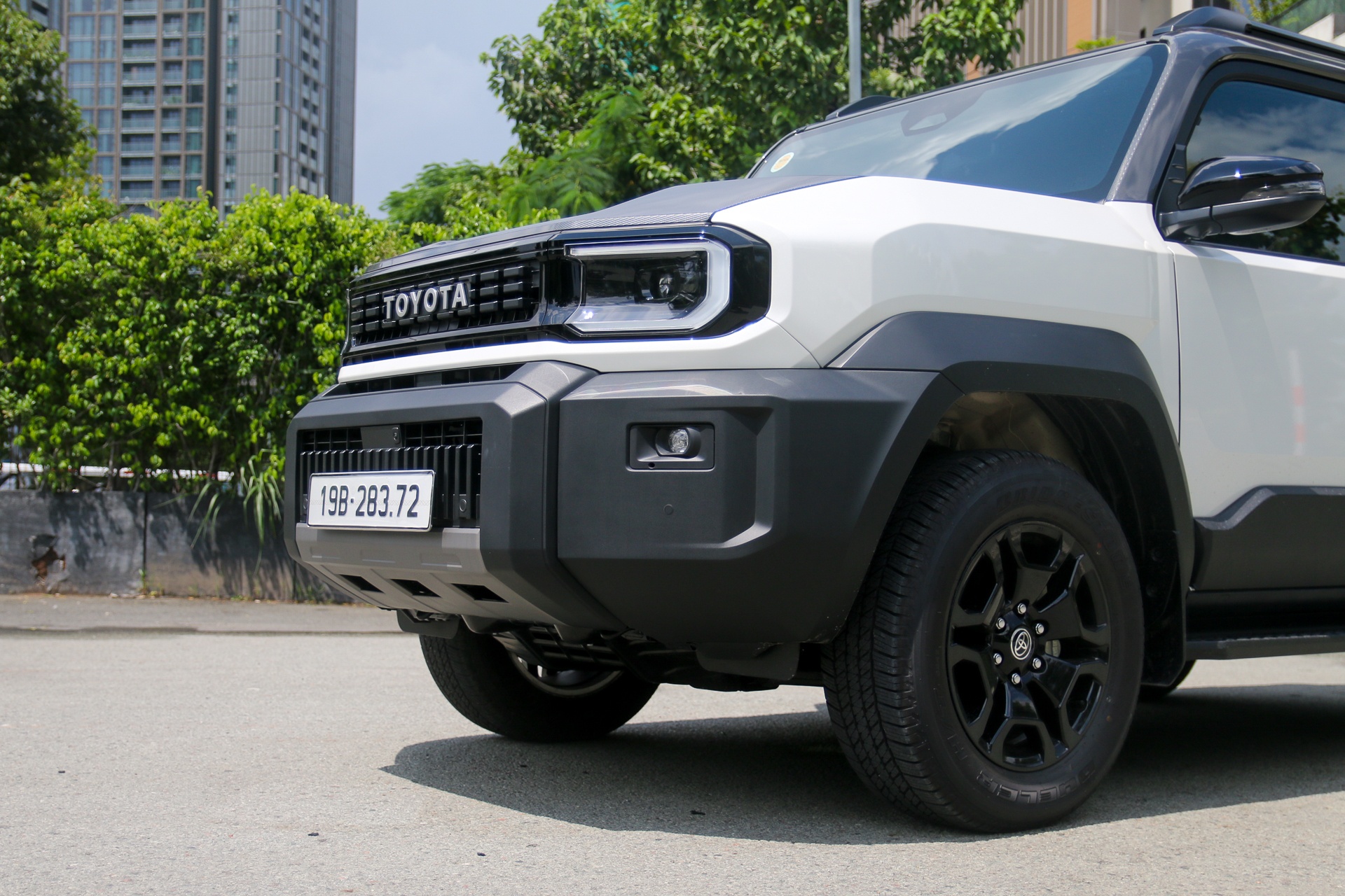 Toyota Land Cruiser FJ ảnh 3