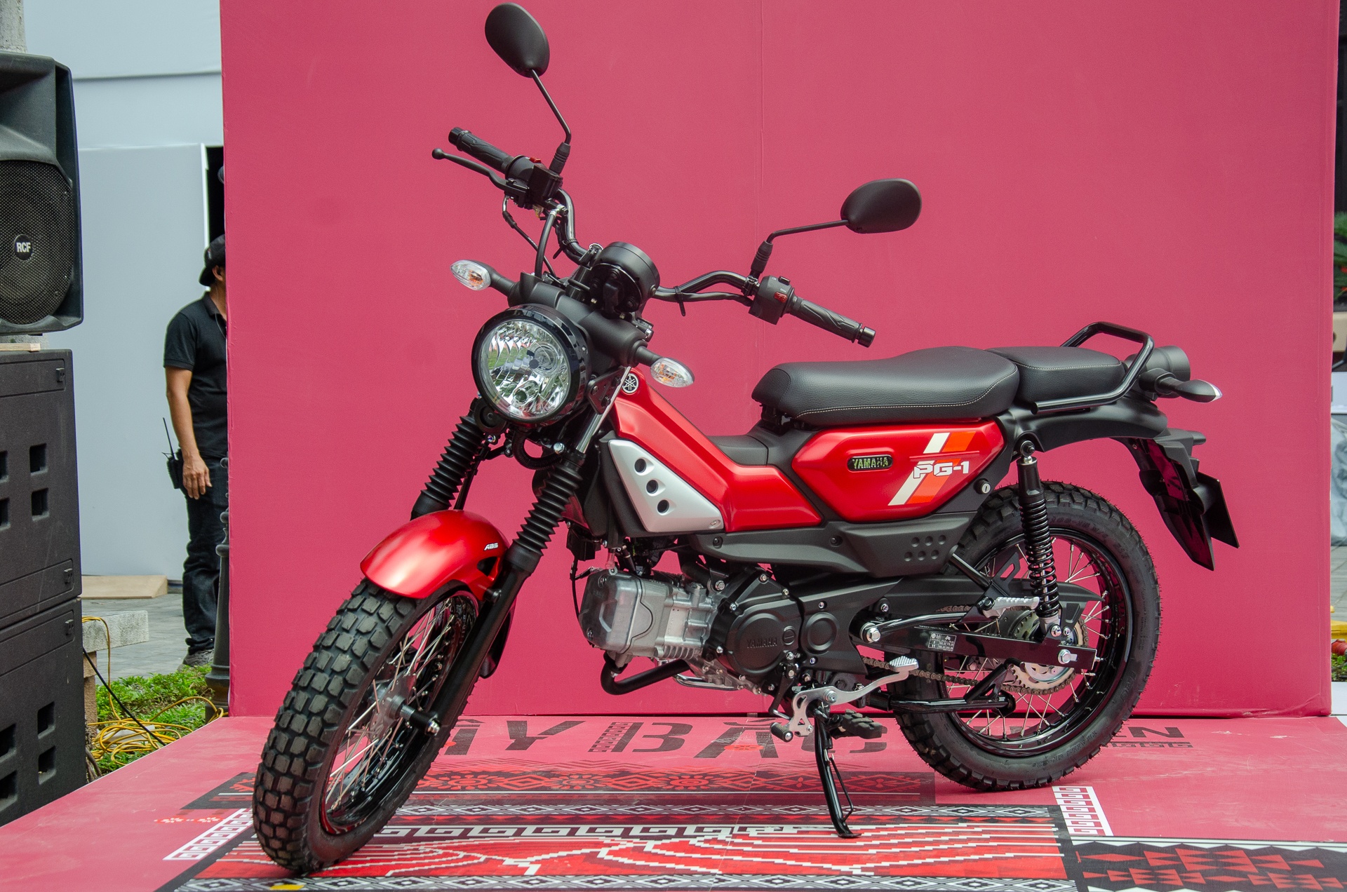 Yamaha PG-1 anh 1