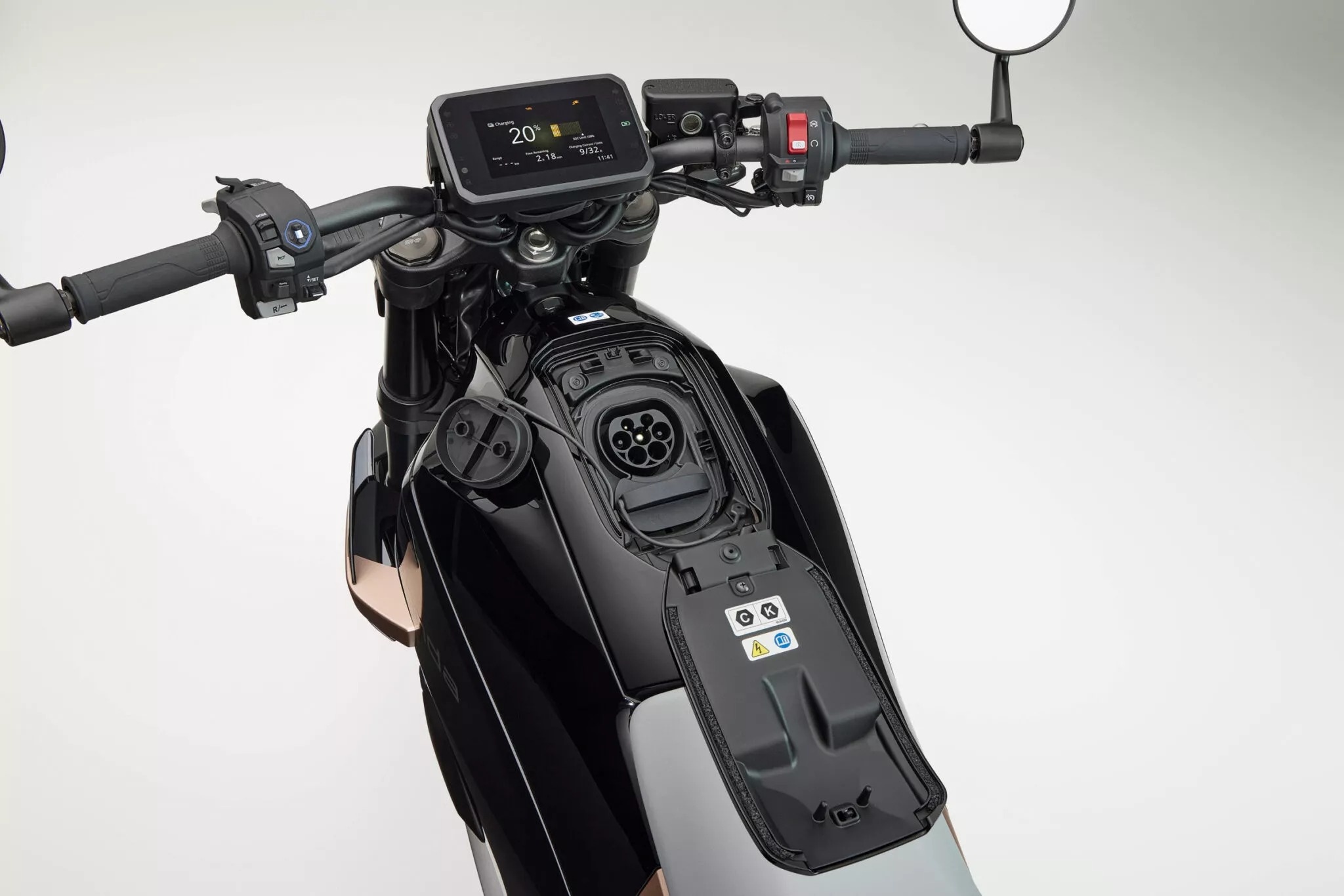 Honda WN7 anh 12