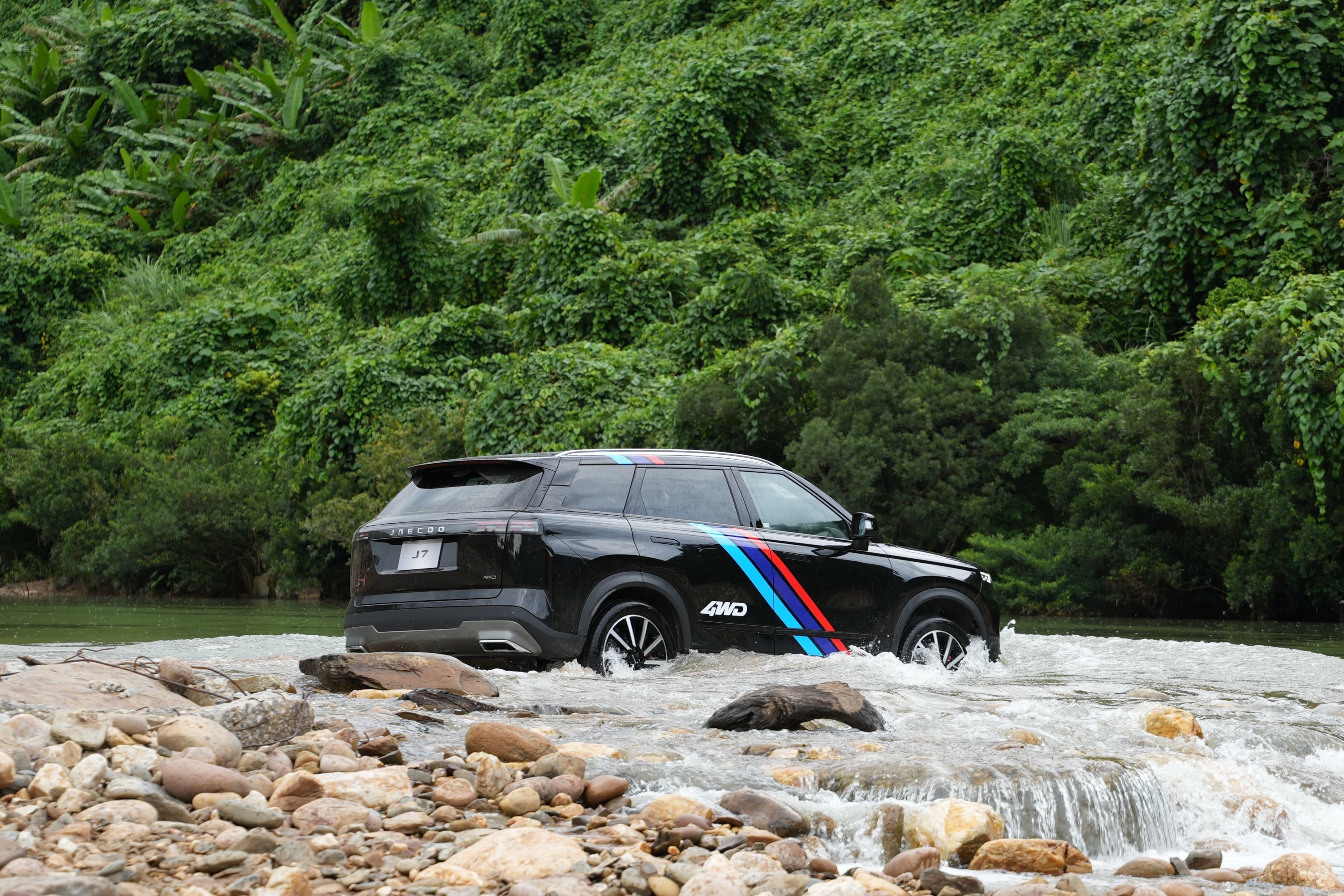 Jaecoo J7 sap co them ban off-road tai Viet Nam hinh anh