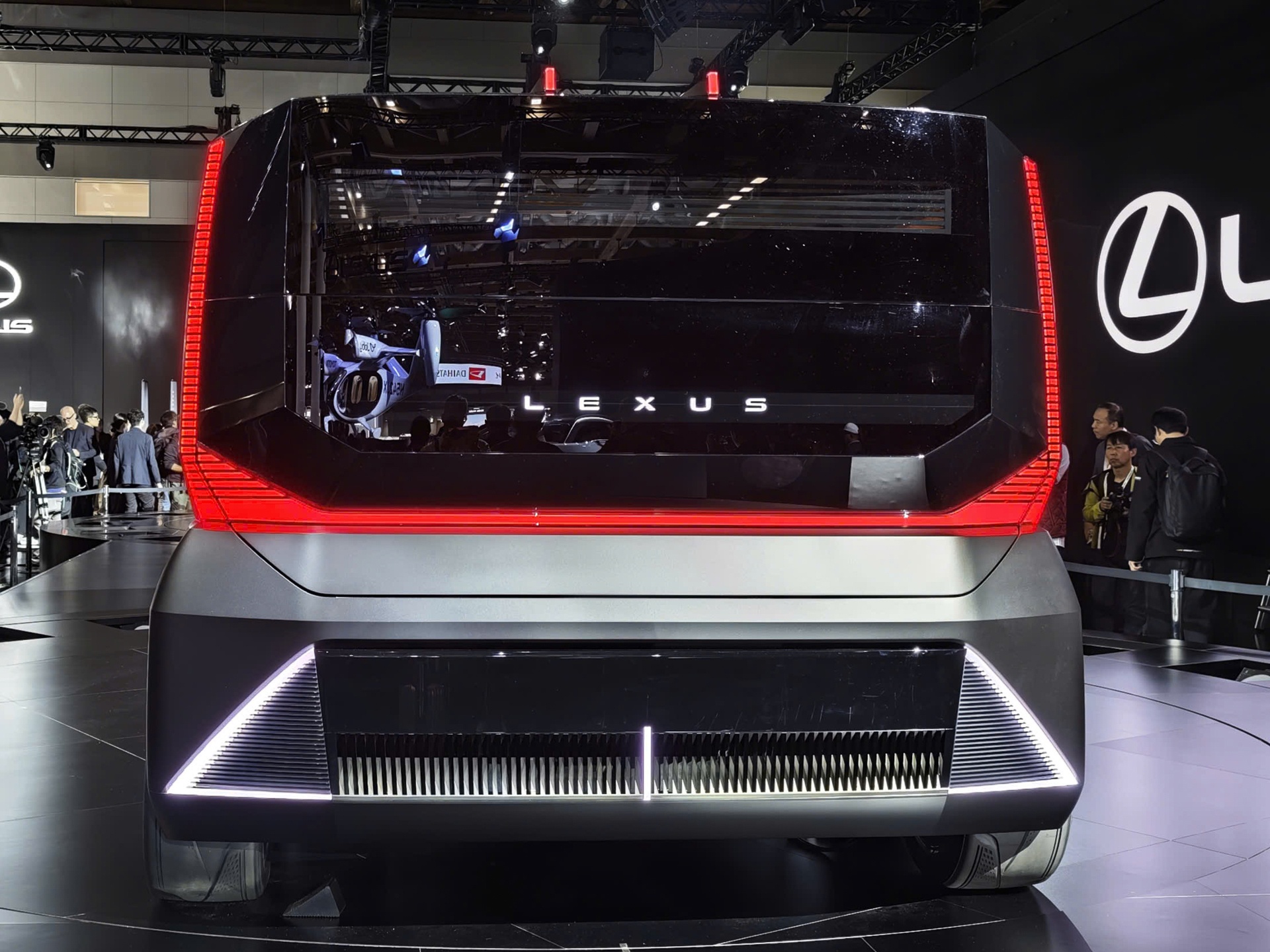 Lexus LS Concept ảnh 4 Lexus LS Concept anh 4