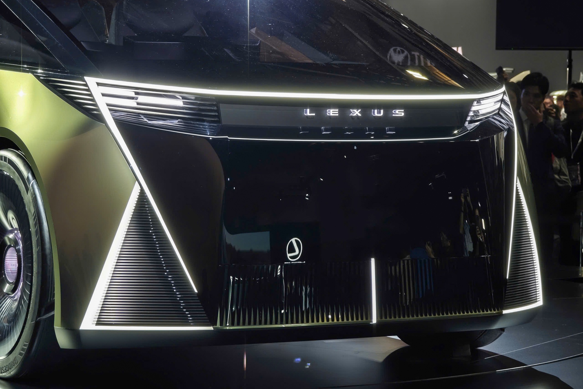Lexus LS Concept ảnh 3 Lexus LS Concept anh 3