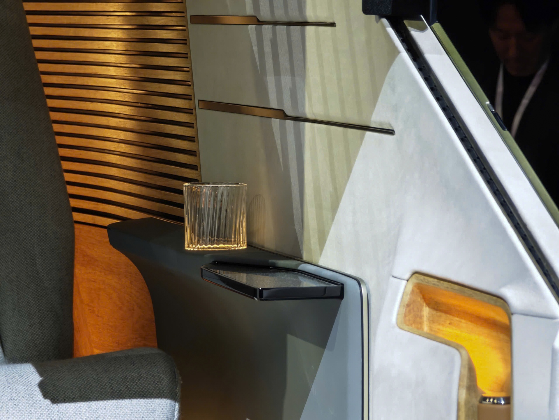 Lexus LS Micro Concept ảnh 8 Lexus LS Micro Concept anh 8