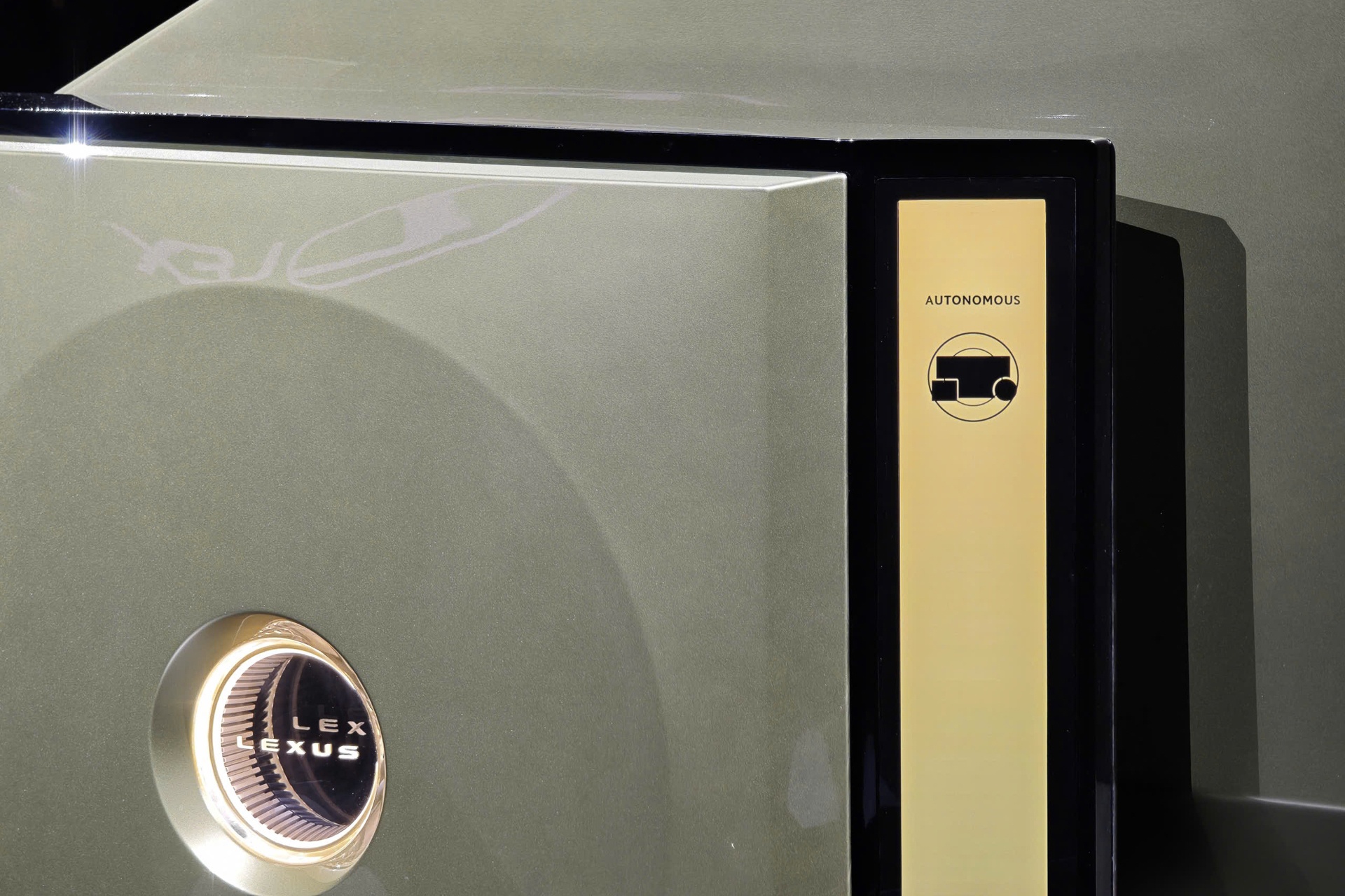 Lexus LS Micro Concept ảnh 3 Lexus LS Micro Concept anh 3