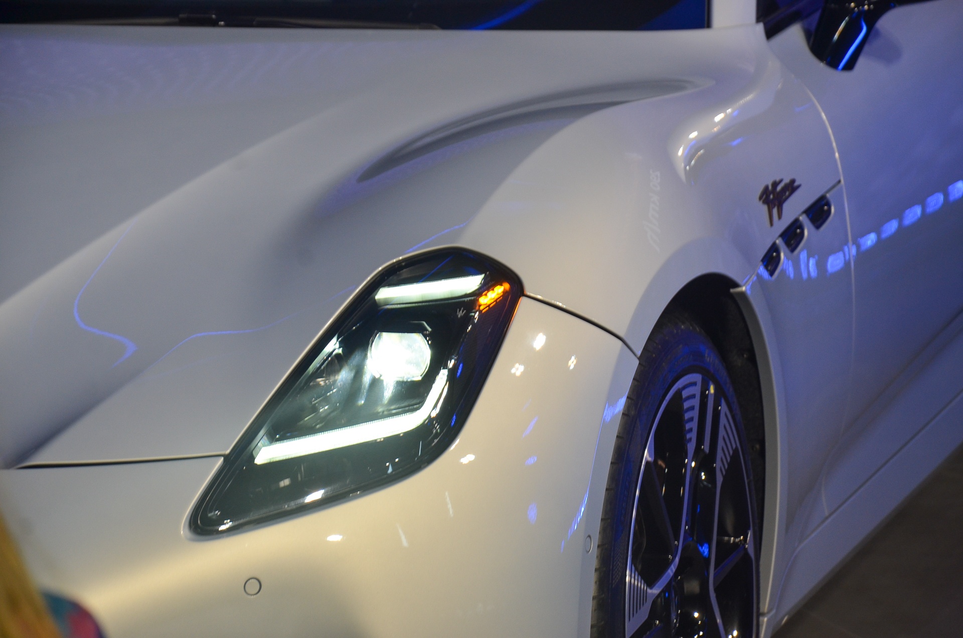 GranCabrio Folgore anh 5