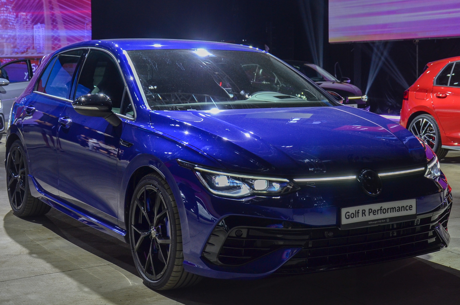 Chi tiet Golf R Performance - hot-hatch chau Au doi dau Civic Type R hinh anh