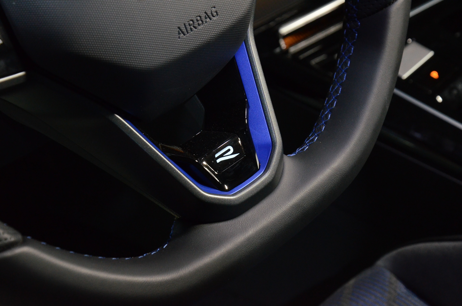 Volkswagen Golf ảnh 8 Volkswagen Golf anh 8