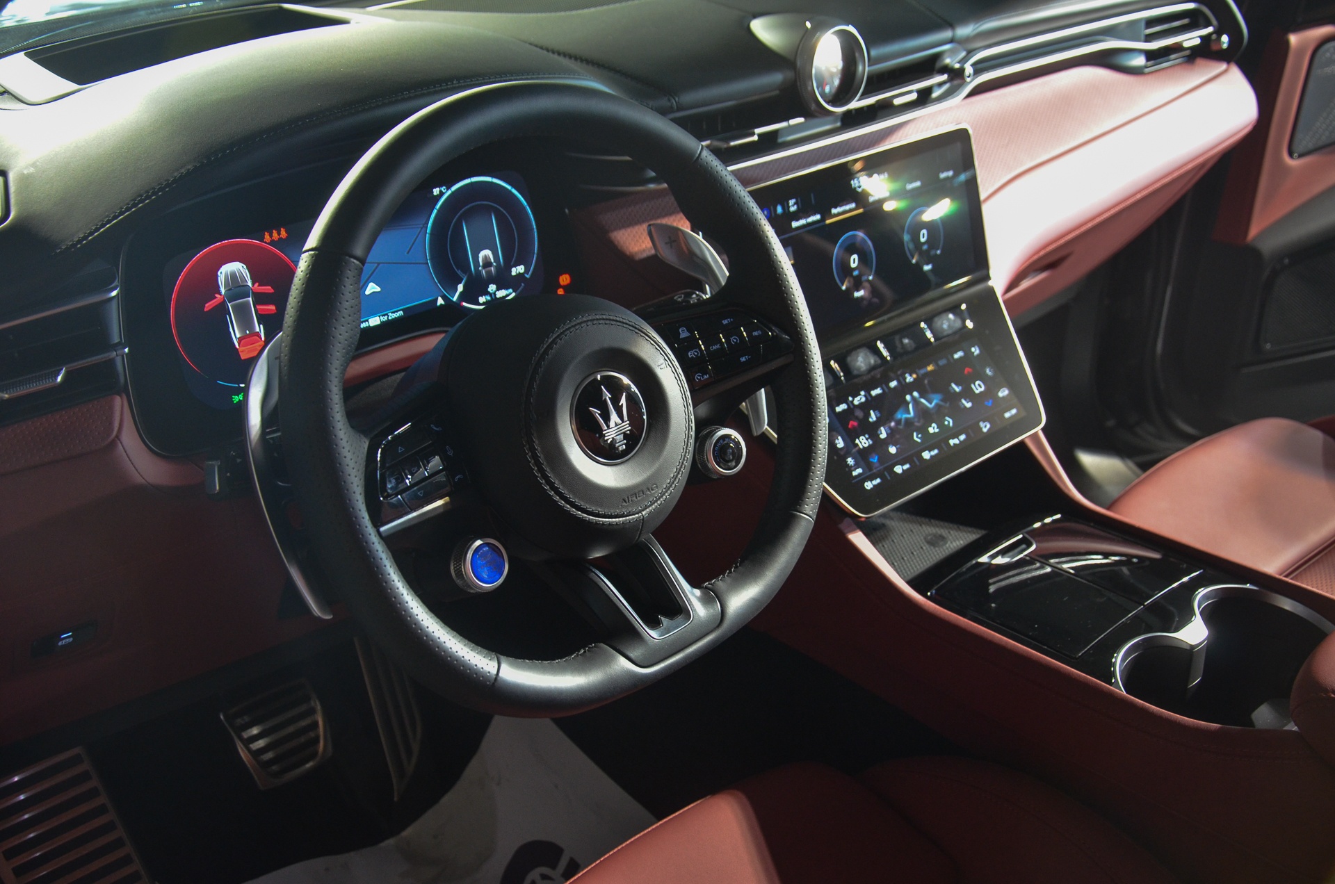 Maserati Grecale Folgore ảnh 8 Maserati Grecale Folgore anh 8