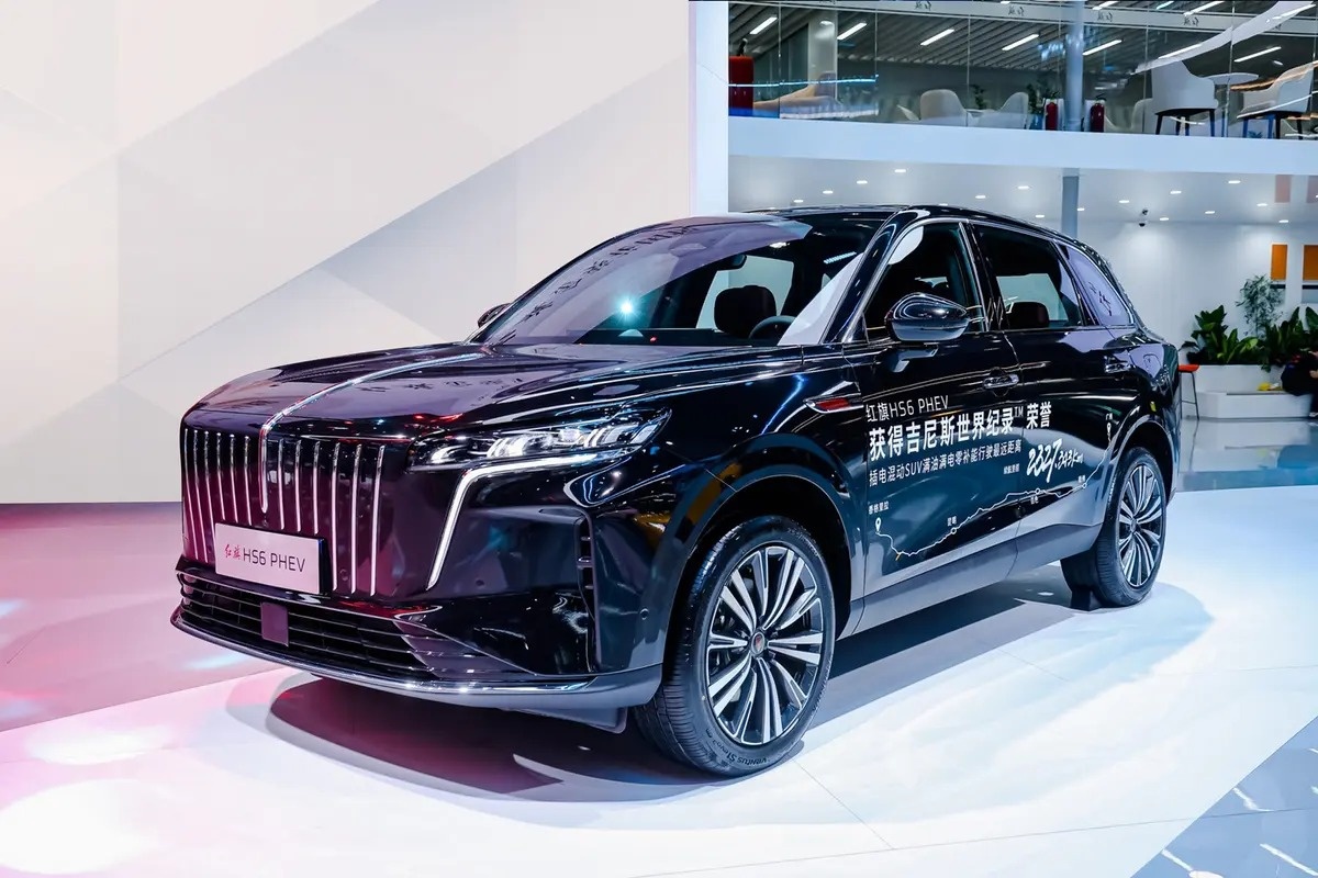 Chot gia ban SUV Trung Quoc tung lap ky luc the gioi hinh anh