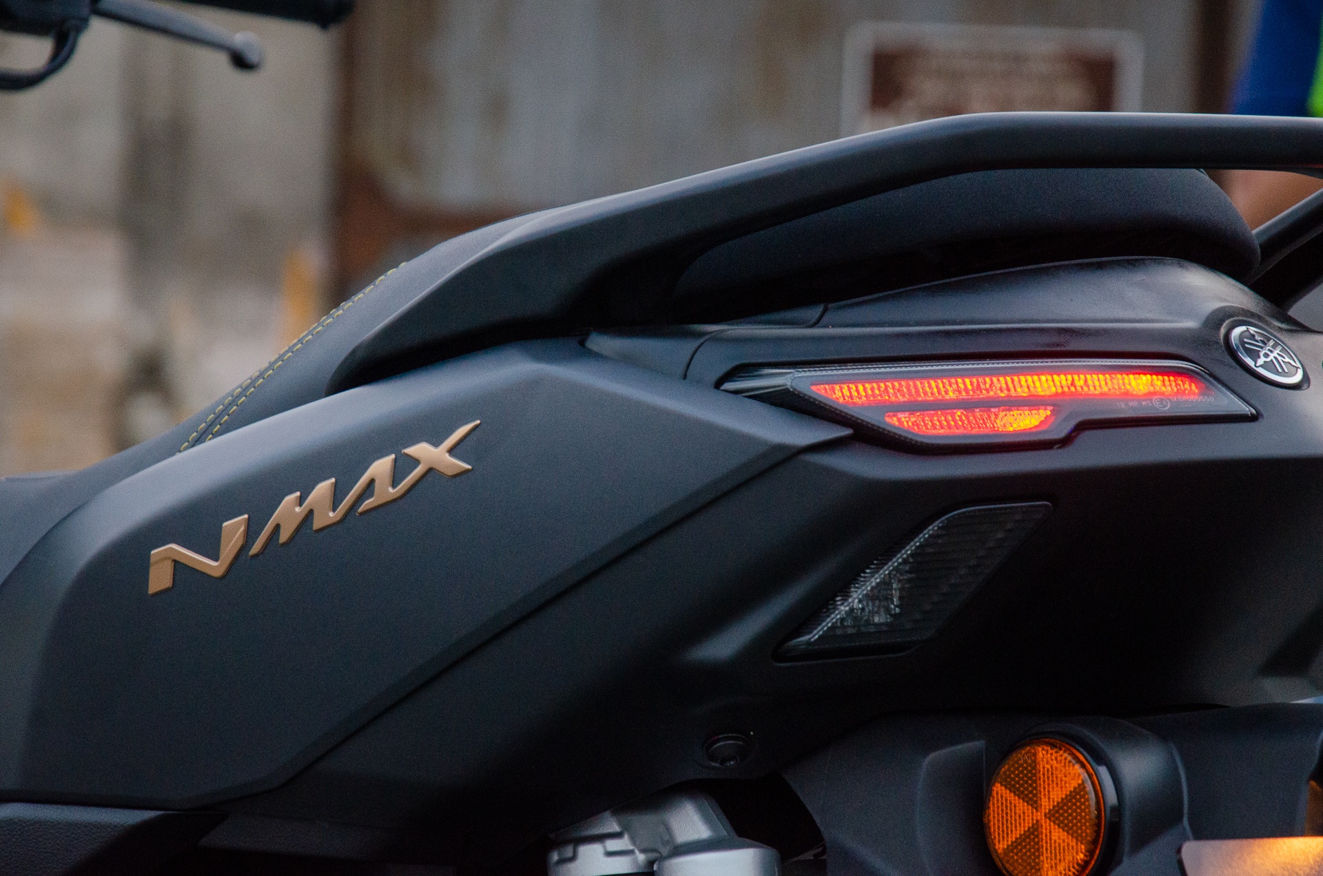 Yamaha NMAX anh 9