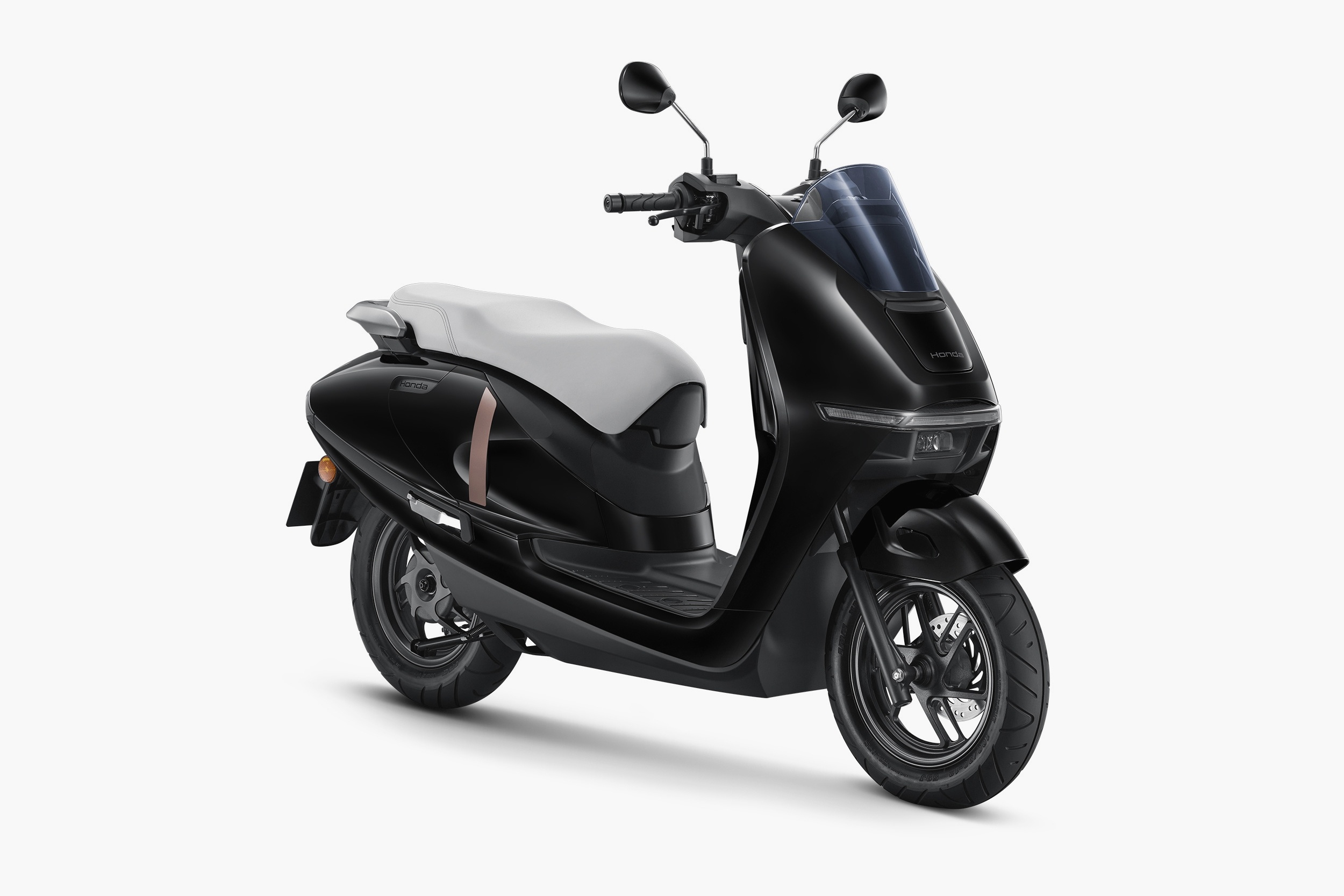 xe may dien moi anh 1