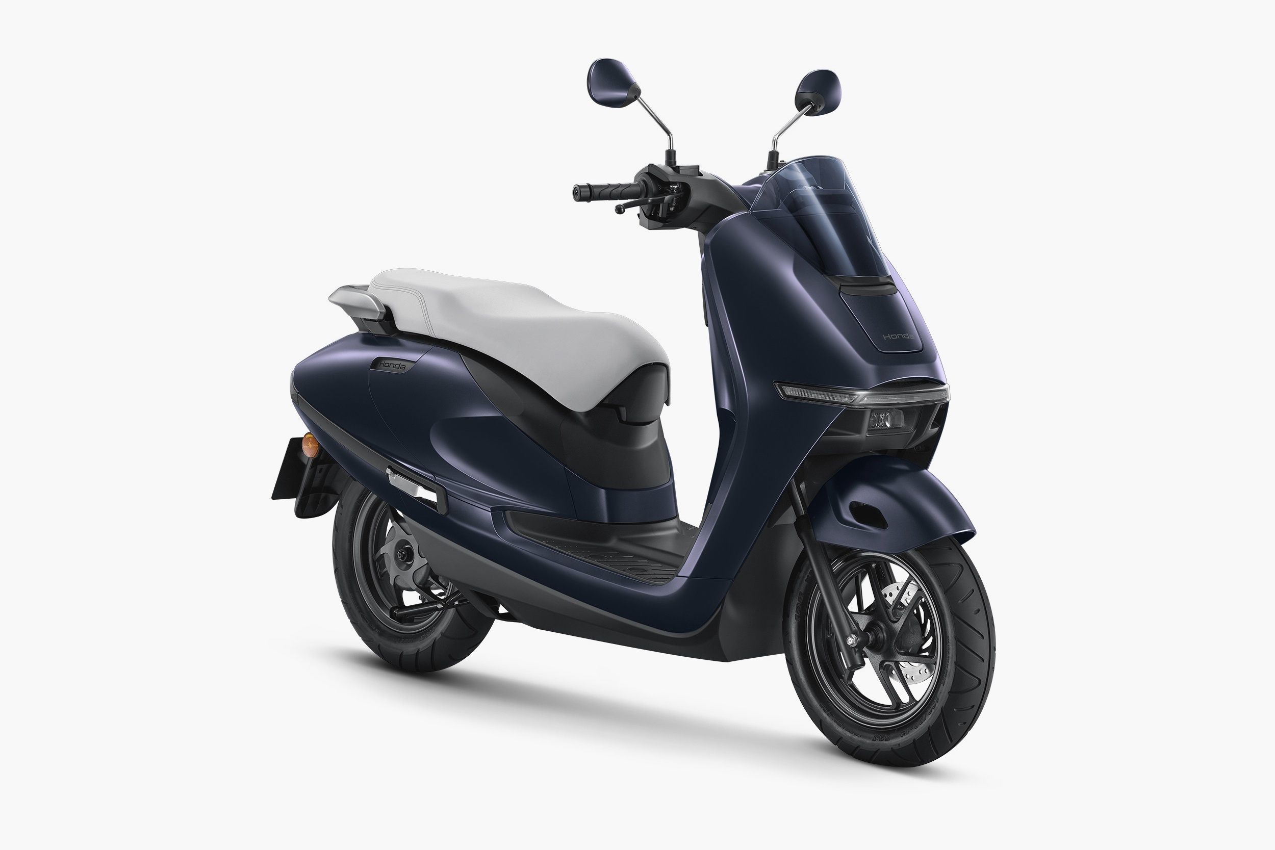 Honda ra mat xe may dien moi, co the som ban o Viet Nam hinh anh