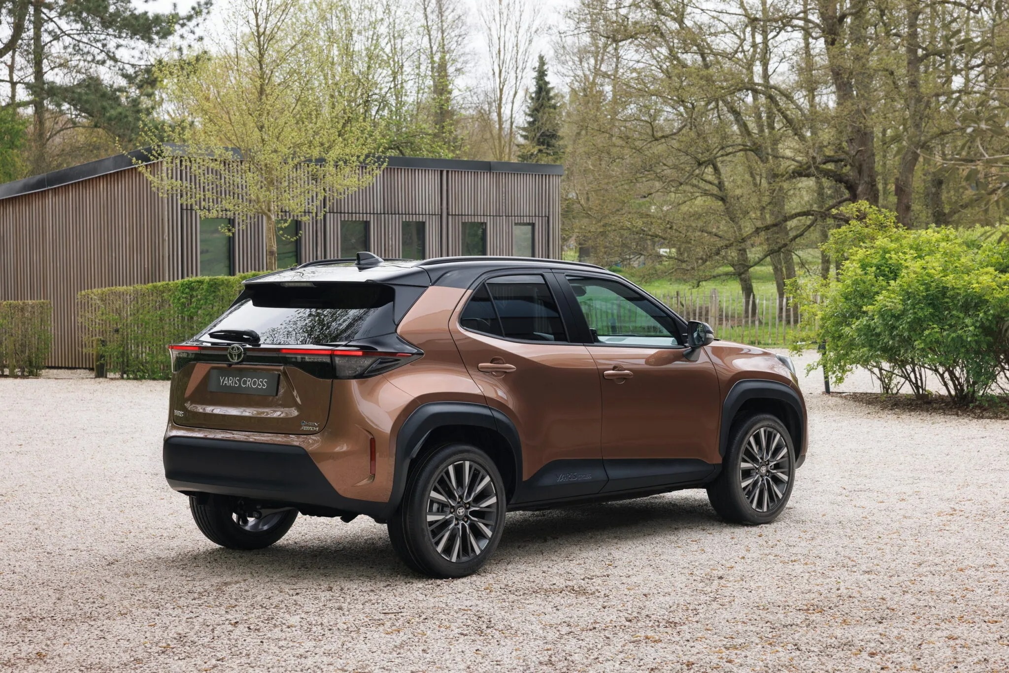 Toyota Yaris Cross anh 4