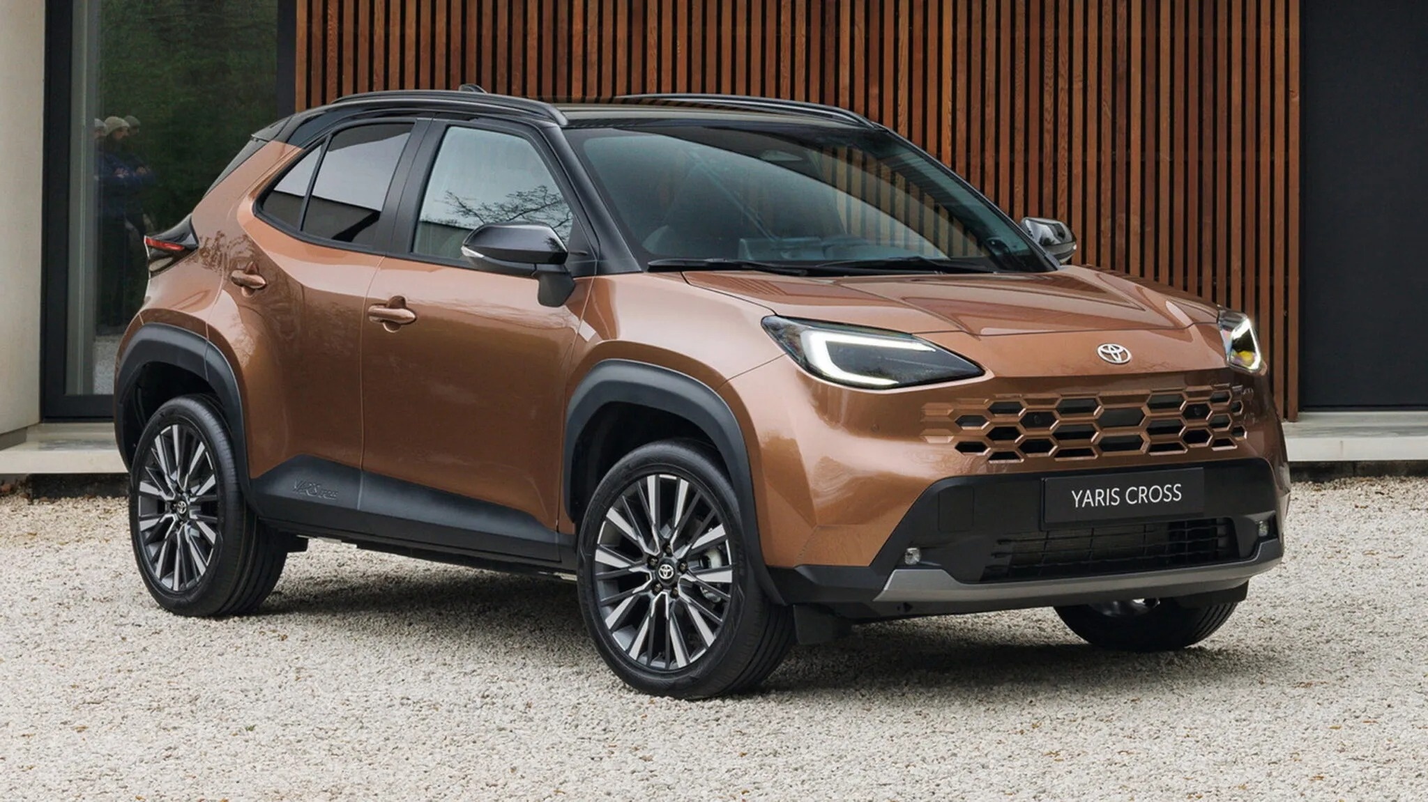 Toyota Yaris Cross anh 8