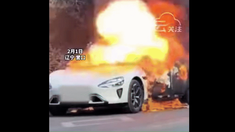 Xiaomi len tieng vu xe dien chay roi phat no 'nhu phao hoa' hinh anh