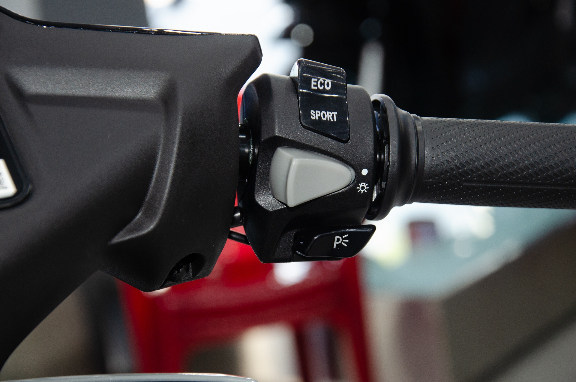 VinFast Viper anh 26