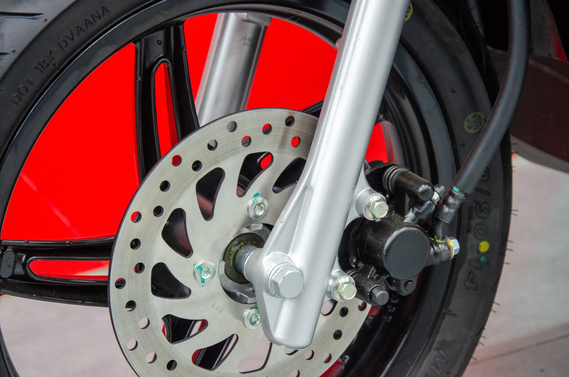 VinFast Feliz II anh 15