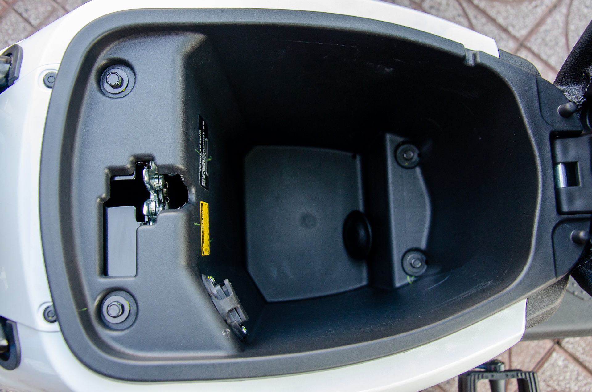 VinFast Amio ảnh 25 VinFast Amio anh 25