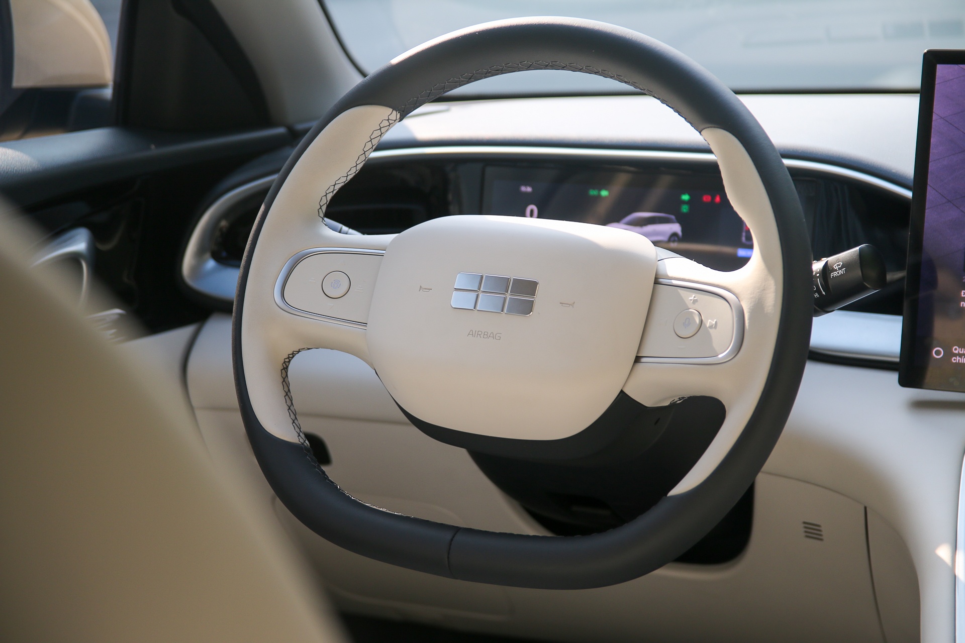 BYD Atto 2,  Geely EX2 anh 18