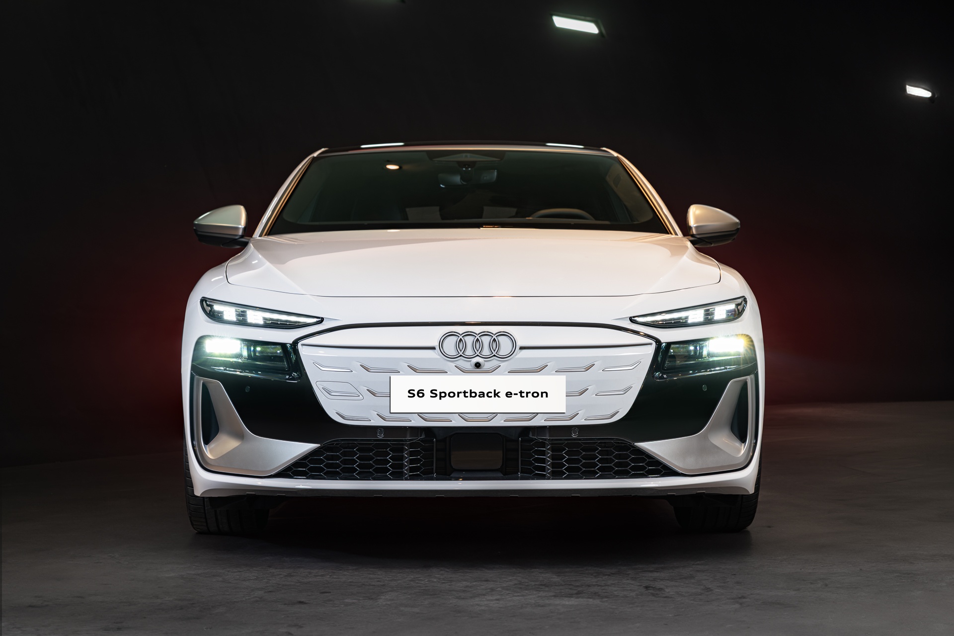Audi S6 Sportback e-tron anh 4