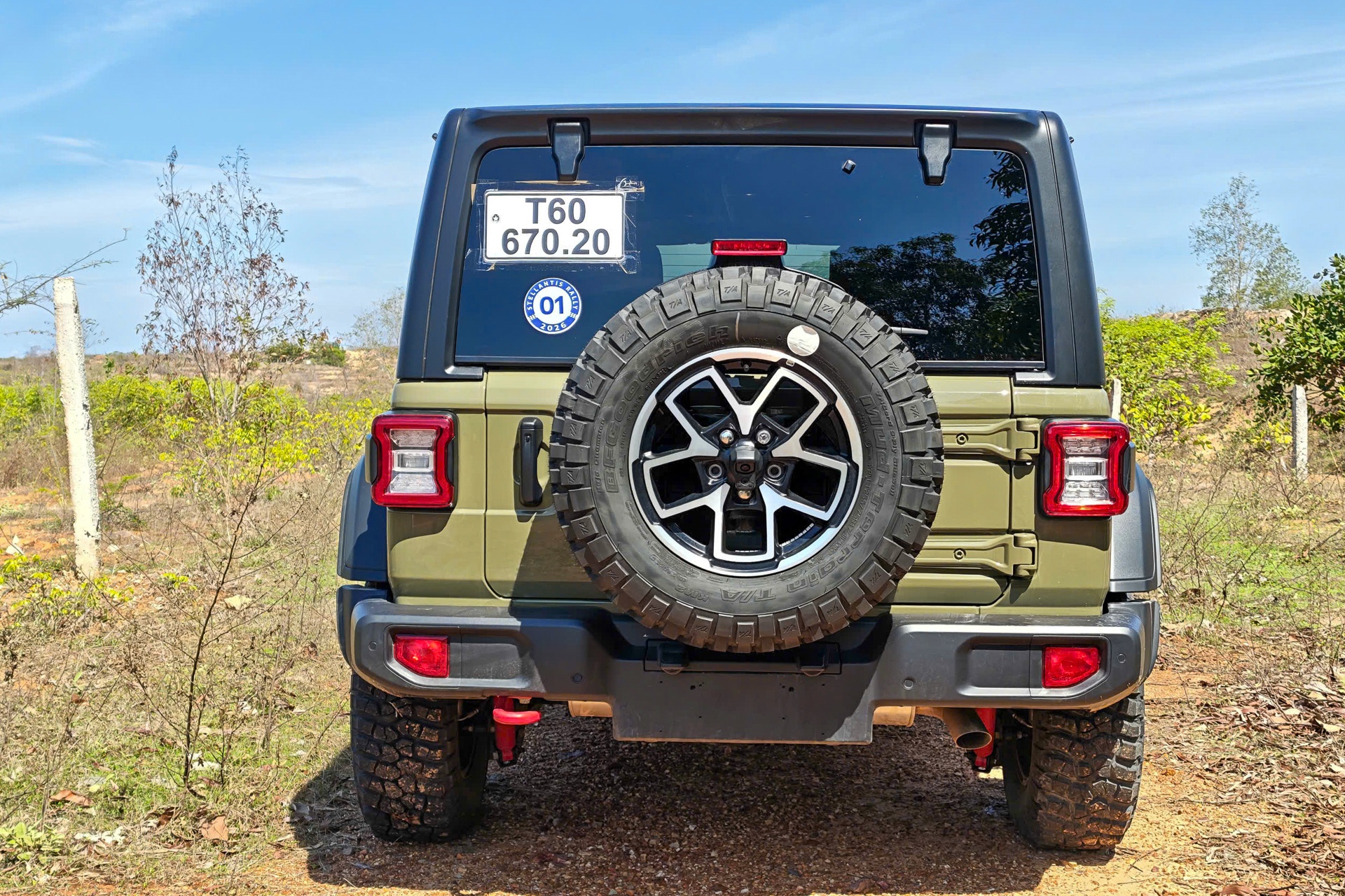 Jeep Wrangler anh 5