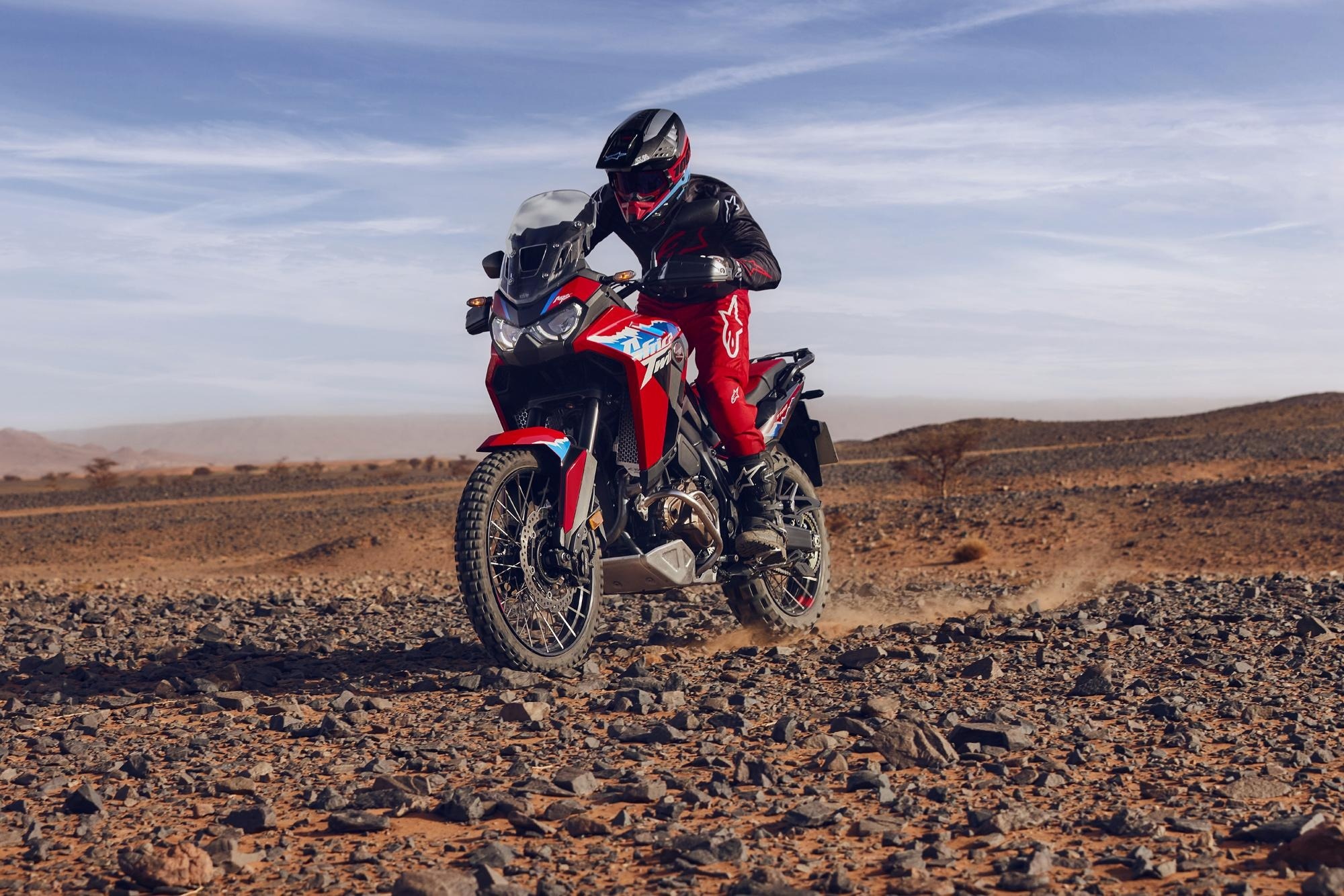 Honda Africa Twin ra mat the he moi - thay ao, gia tu 541 trieu dong hinh anh