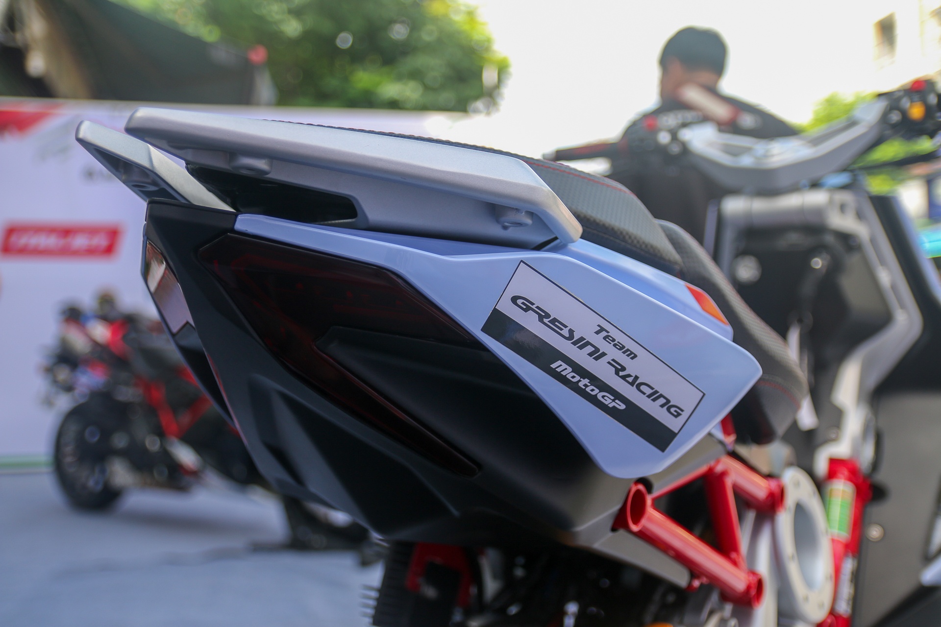 Italjet Dragster 300 anh 11