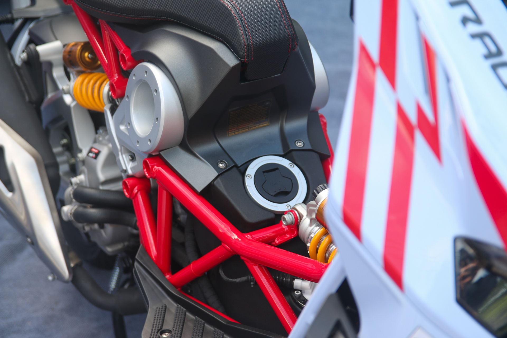 Italjet Dragster 300 anh 6