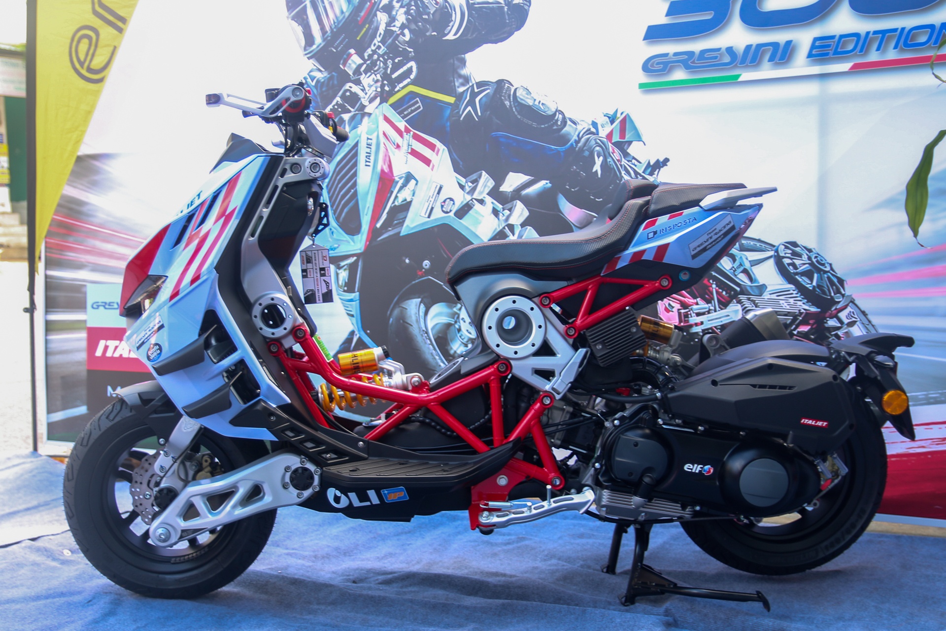 Italjet Dragster 300 anh 5