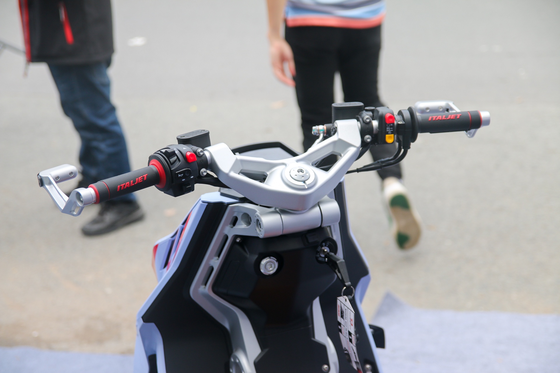 Italjet Dragster 300 anh 14