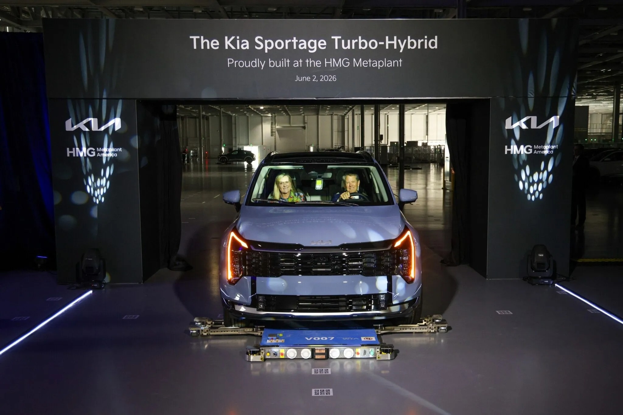 Nha may xe dien Hyundai o My se san xuat Kia Sportage Hybrid hinh anh