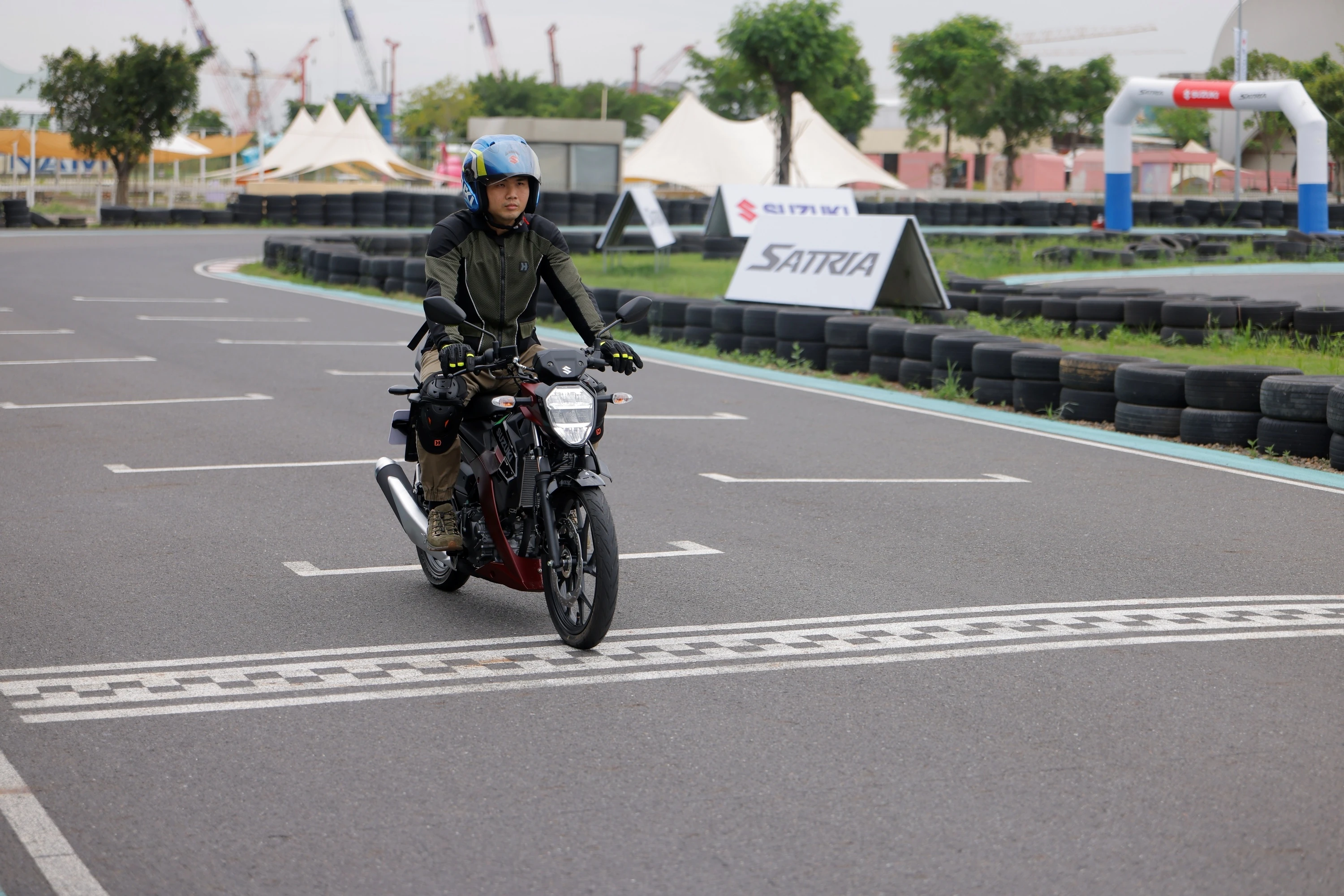 Suzuki Satria anh 5