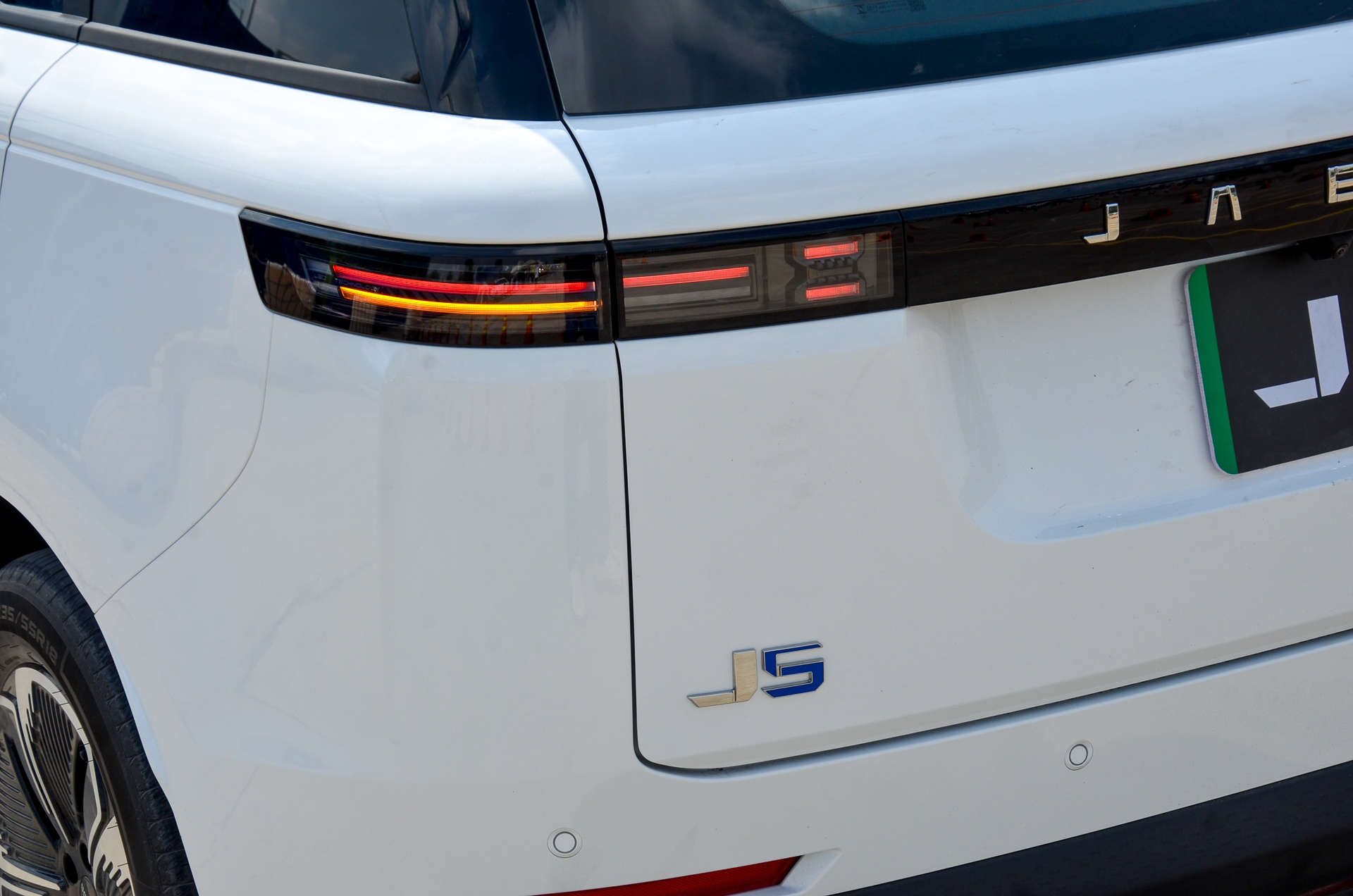 Jaecoo J5 BEV ảnh 9 Jaecoo J5 BEV ảnh 9
