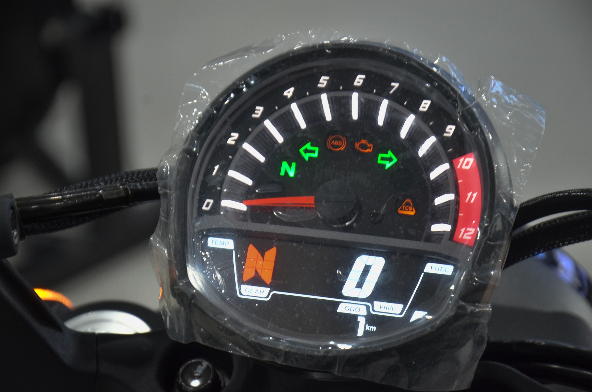 Hyosung GV350X ảnh 20